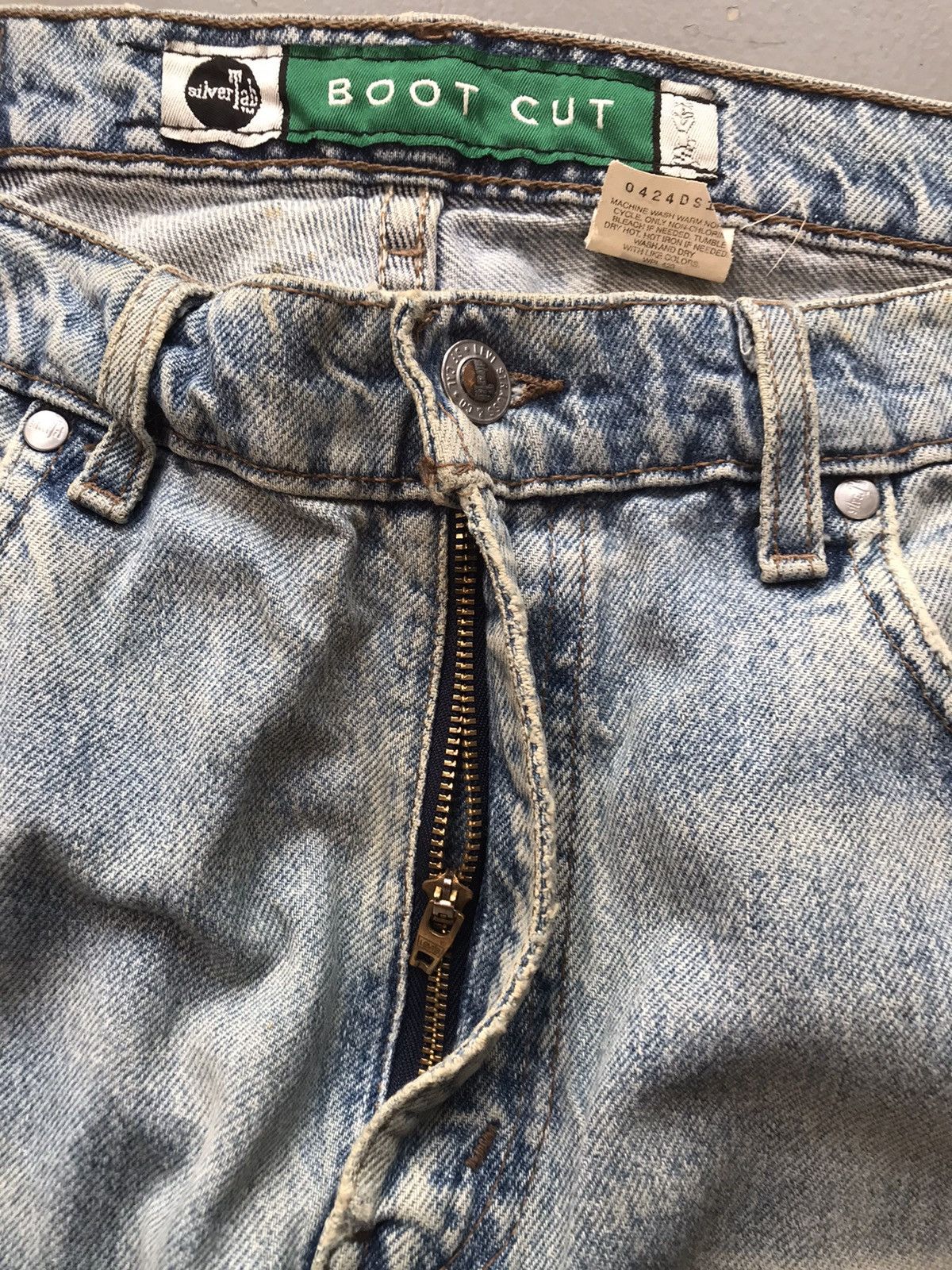 Levi's × Vintage Vintage Levi’s silver tab distressed denim Size US 34 / EU 50 - 5 Thumbnail