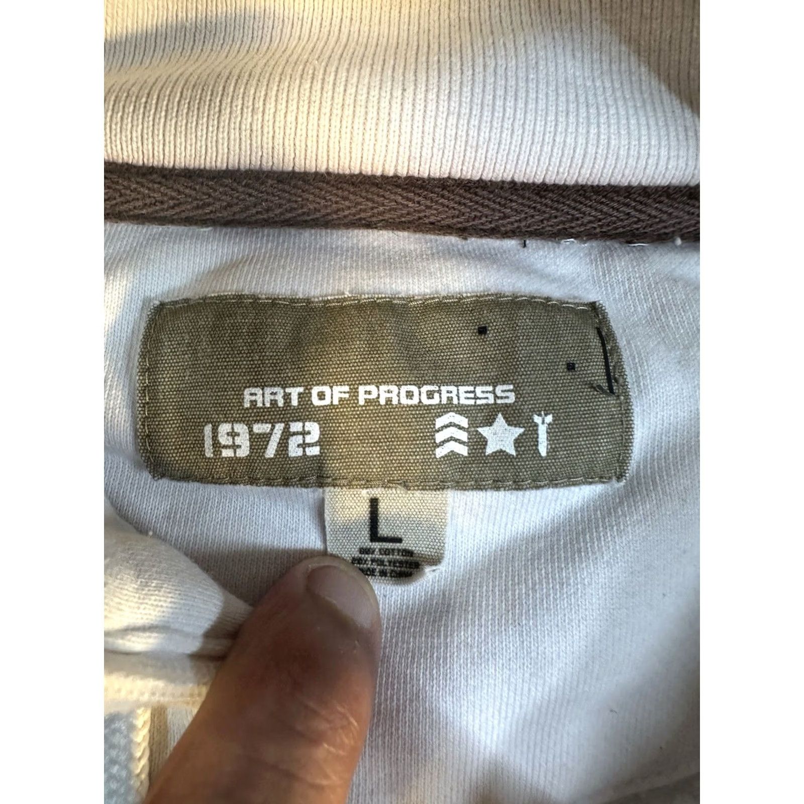 Vintage Y2K Ecko Unltd Hoodie Art of Progress 1972 Rhino L Ivory Mens Zip Pullover Vintage Size US L / EU 52-54 / 3 - 3 Thumbnail