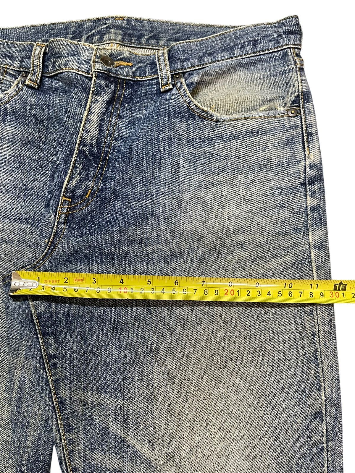 Uniqlo Vintage Japanese Uniqlo Blue Faded Wash Style Bootcut Jeans Size US 34 / EU 50 - 15 Thumbnail