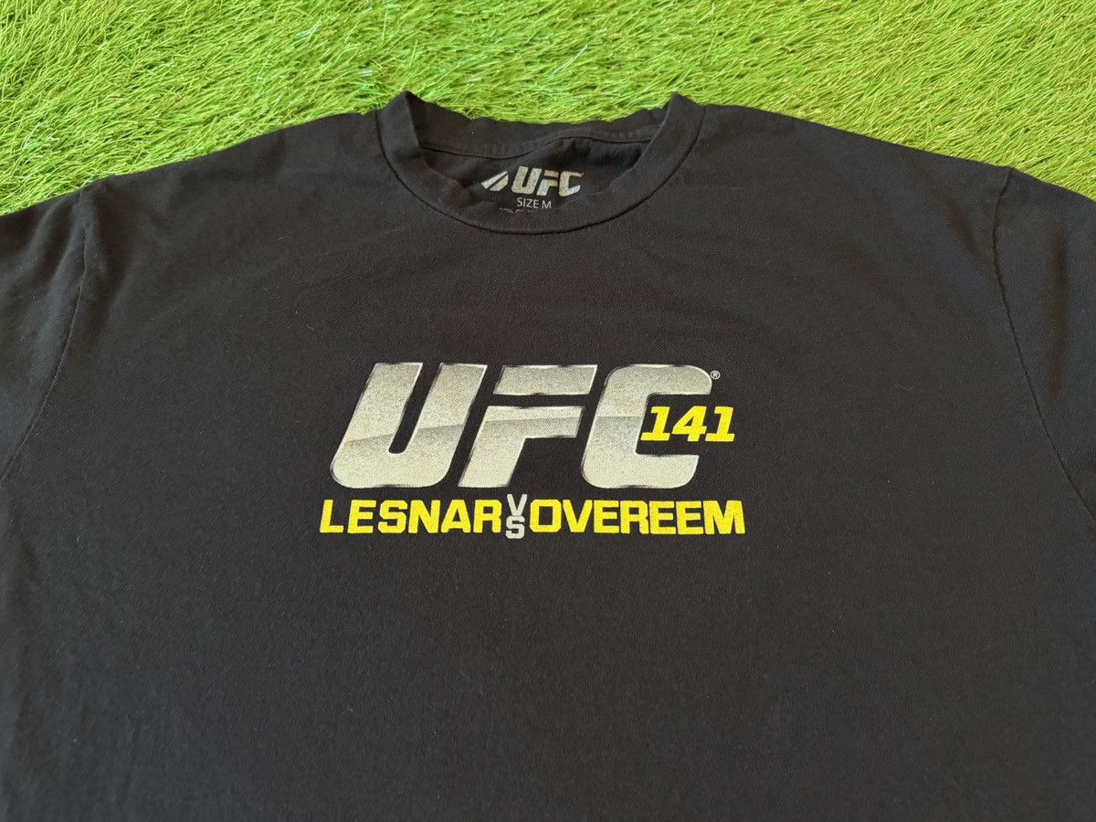 UFC OFFICIAL UFC 141 Brock Lesnar Vs Alistair Overeem MMA Shirt Size US M / EU 48-50 / 2 - 4 Thumbnail