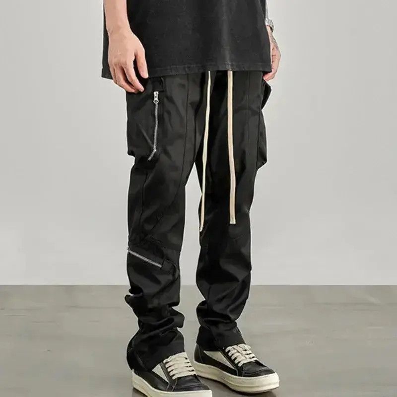 Japanese Brand Three-dimensional Functional Cargo Pants Size US 32 / EU 48 - 1 Thumbnail