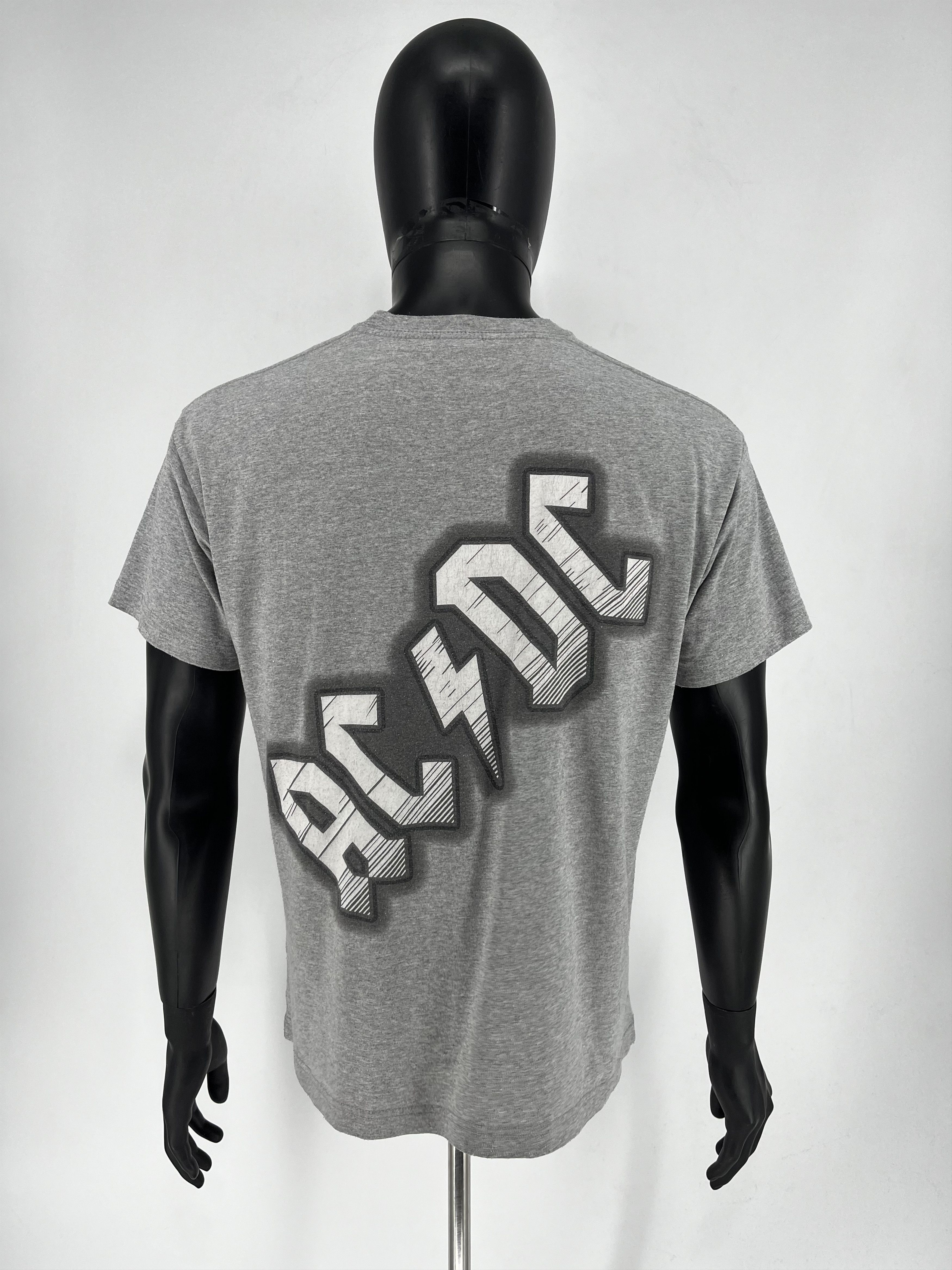 Band Tees Vintage Y2K AC/DC ACDC Big Logo High Voltage Band Tee Size US M / EU 48-50 / 2 - 9 Thumbnail