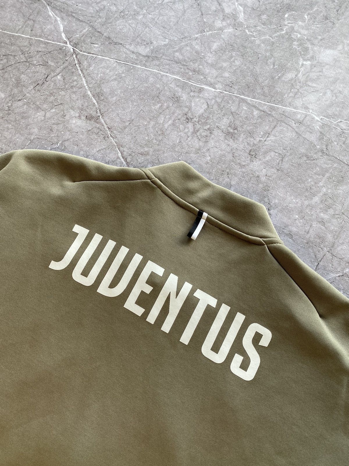Adidas × Vintage Classic Adidas Juventus 2018 Soccer Bomber Jacket Full Zip Size US S / EU 44-46 / 1 - 15 Thumbnail