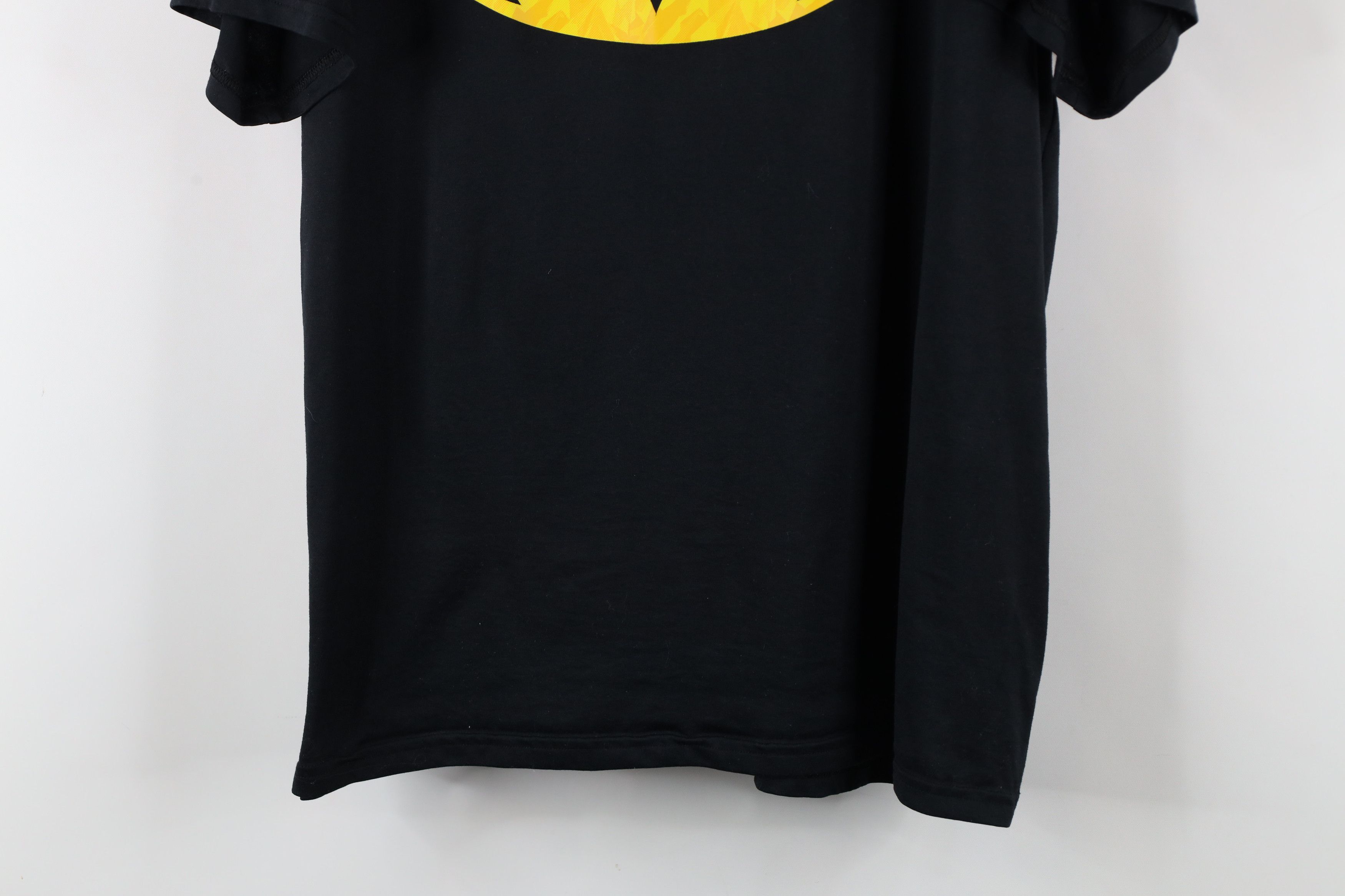 Under Armour × Vintage Under Armour Loose Batman Superhero Gym Training T-Shirt Size US L / EU 52-54 / 3 - 3 Thumbnail