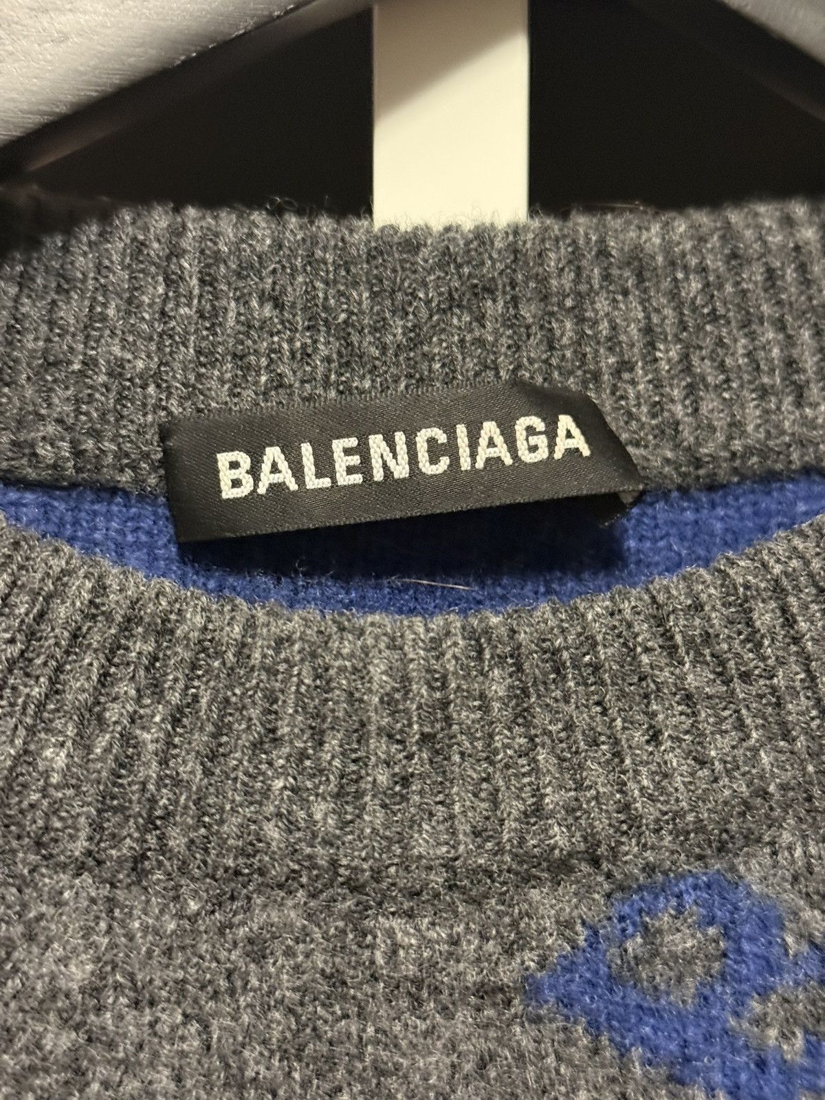 Balenciaga Balenciaga 97% Wool Sweatshirt Size US M / EU 48-50 / 2 - 5 Thumbnail