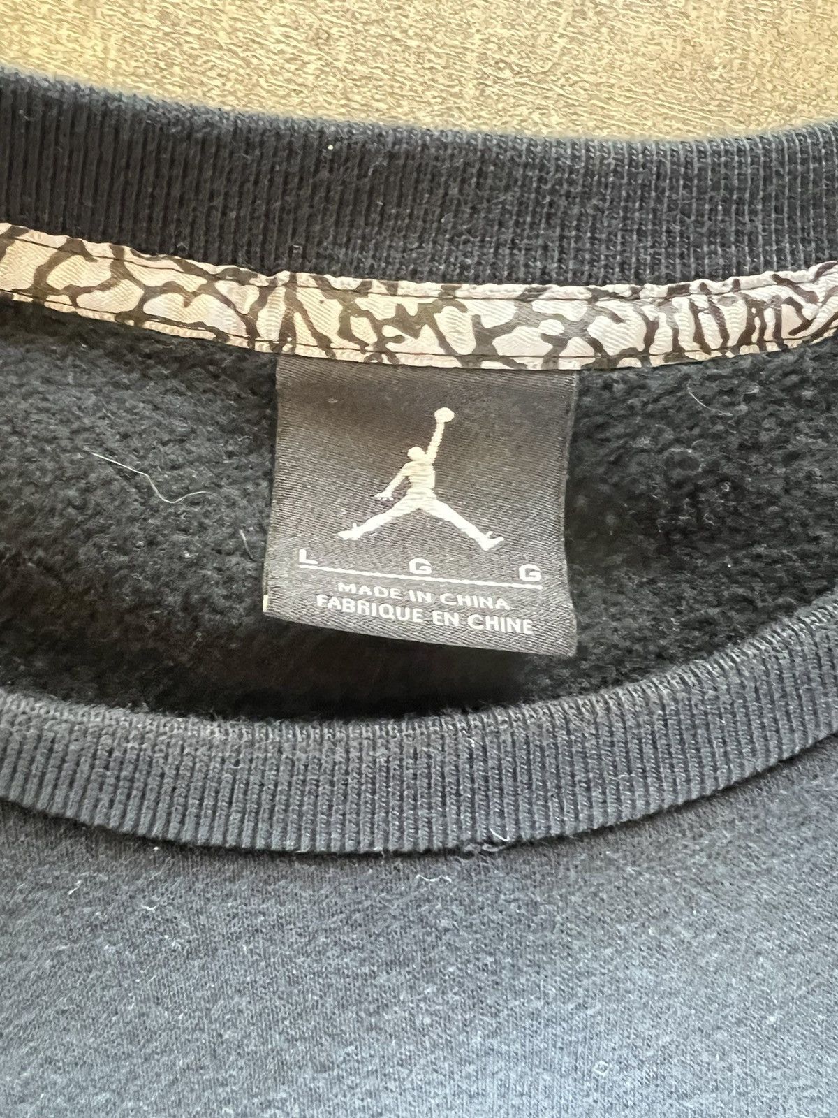 Jordan Brand Air Jordan black cement grey elephant sweatshirt Size US L / EU 52-54 / 3 - 2 Thumbnail