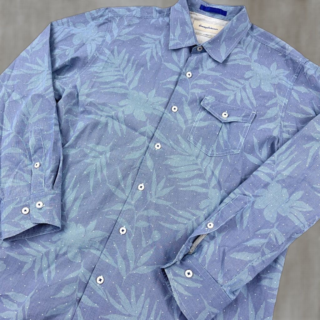 Tommy Bahama Tommy Bahama Shirt Men Medium Blue Floral Button Up Island Modern Fit Camp Regular Sleeve Long Sleeve Casual Button-Up Seasonal Floral Pattern Mens Size US M / EU 48-50 / 2 - 1 Thumbnail