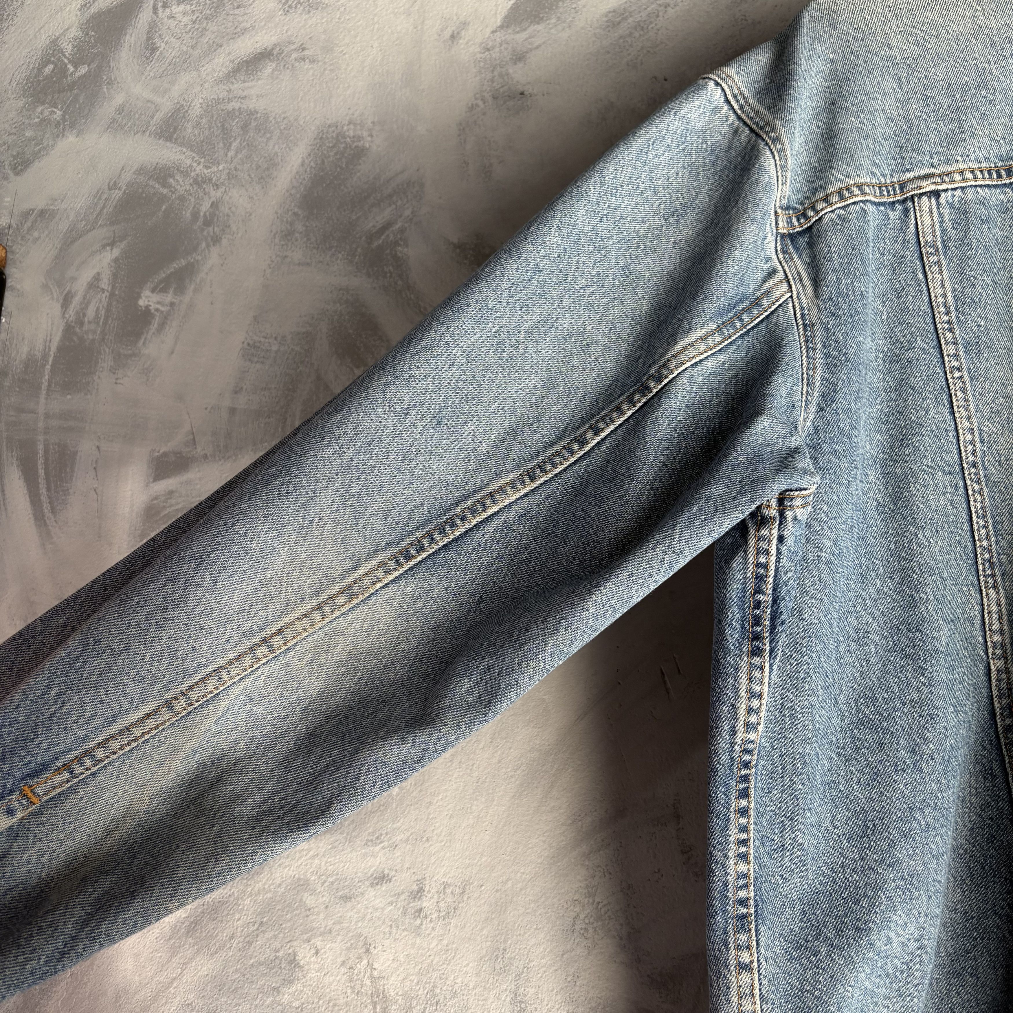 Levi's Vintage Levi's Denim Jacket Men's Size XL Faded Blue Size US XL / EU 56 / 4 - 6 Thumbnail