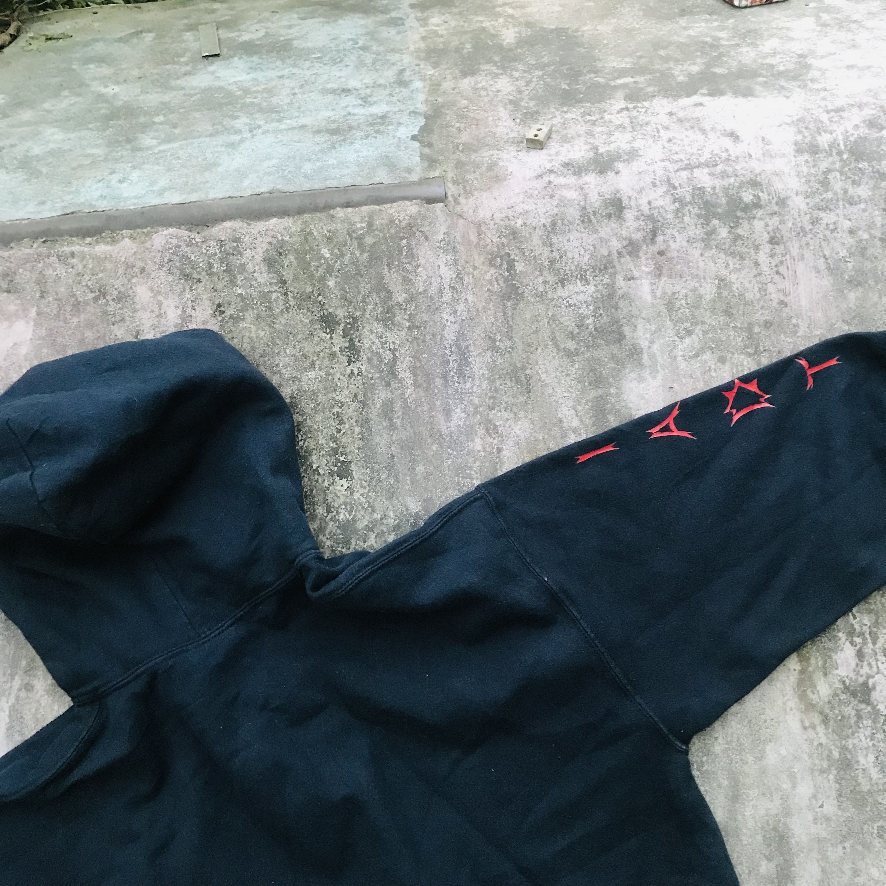 Vintage Y2K Graphic Hoodie Size US L / EU 52-54 / 3 - 8 Thumbnail