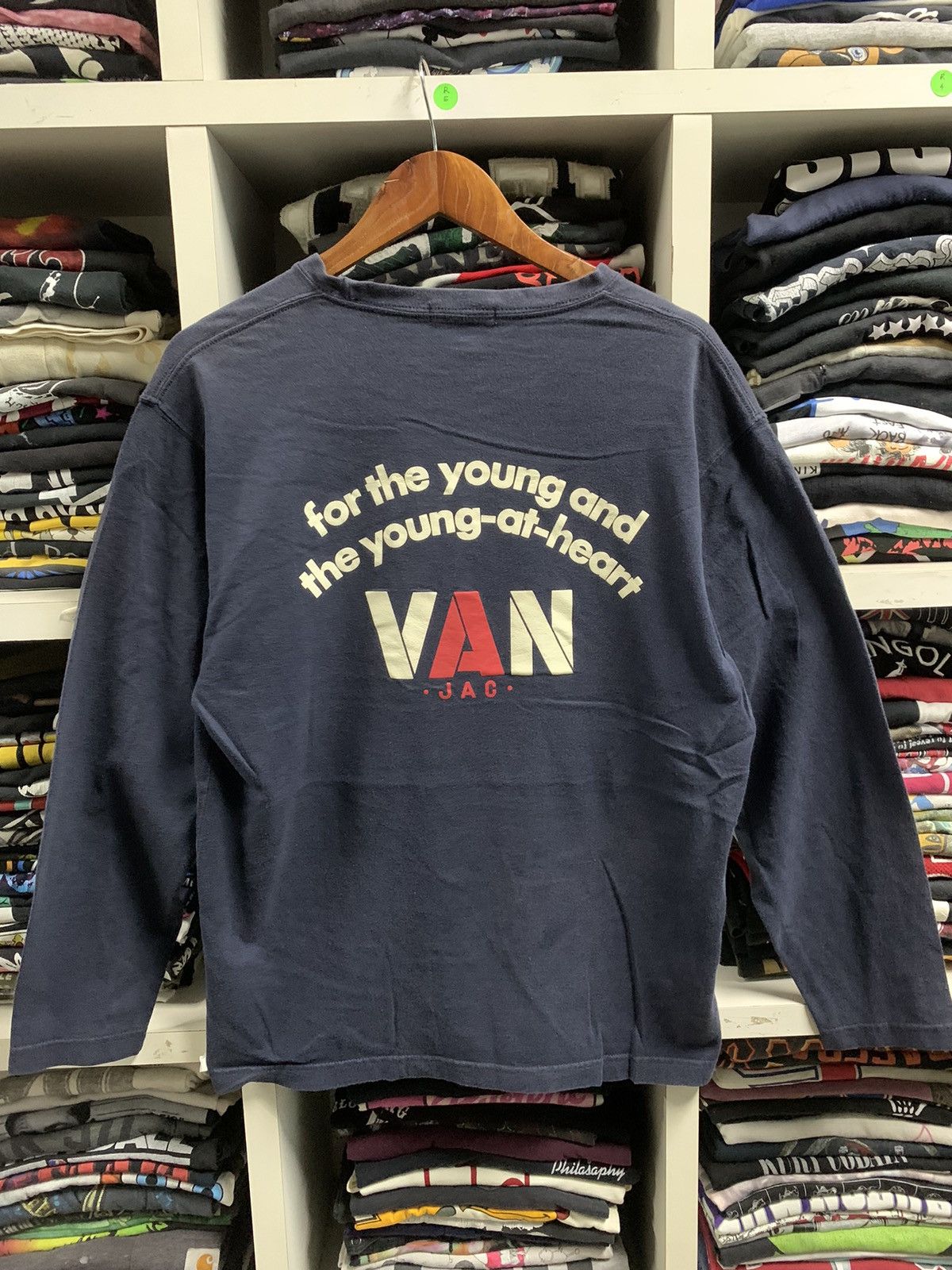 Van × Vintage Vintage Van big logo shirt Size US L / EU 52-54 / 3 - 8 Thumbnail