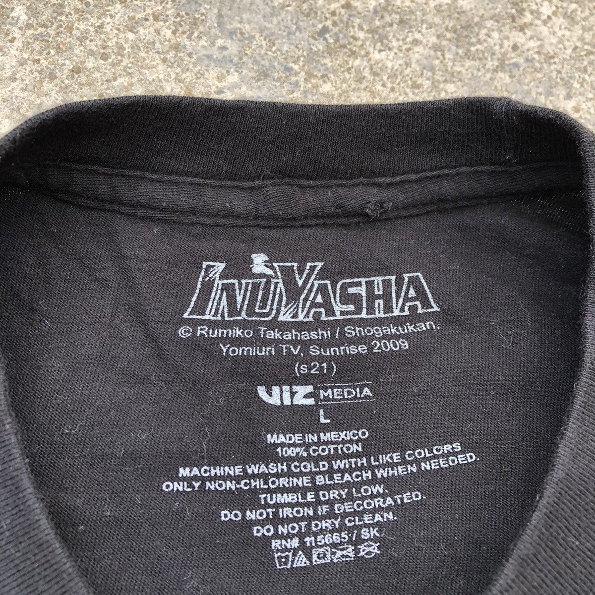 Anime × Vintage 🔥Rare🔥🇯🇵2009 Inuyasha Adventure Fantasy Promo Anime Tee Size US L / EU 52-54 / 3 - 6 Thumbnail