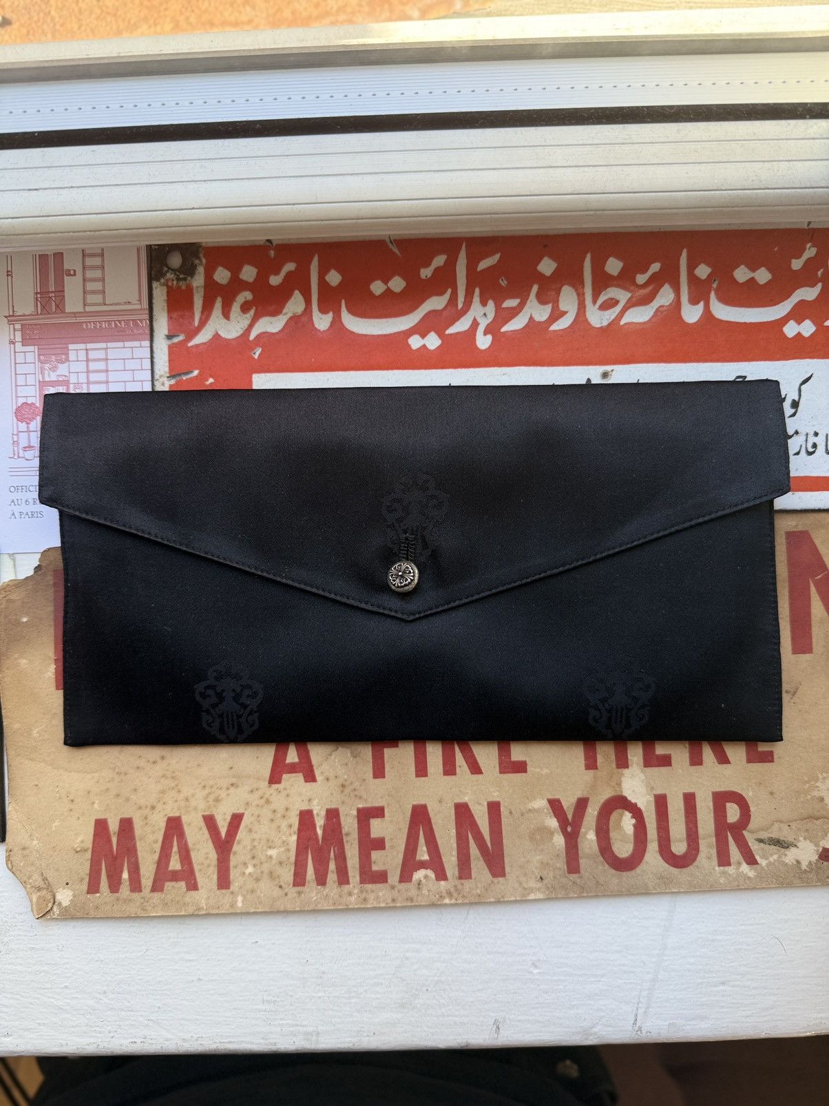 Chrome Hearts 🚭GRAIL🚭EARLY 2000s "FUCK YOU" SILK SLEEPING MASK w/ CASE Size ONE SIZE - 16 Thumbnail