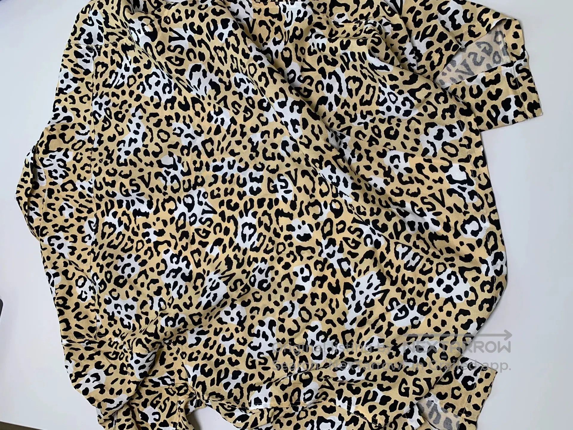 Japanese Brand leopard print short sleeve shirt. Size US XL / EU 56 / 4 - 6 Thumbnail
