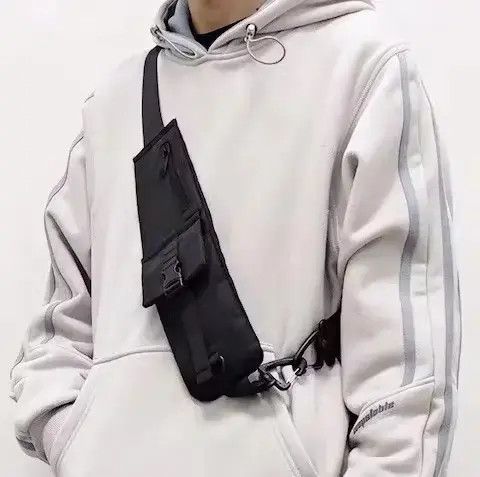 VIBE Fashion y2k side bag belt bag fanny pack sling bag Size ONE SIZE - 3 Thumbnail