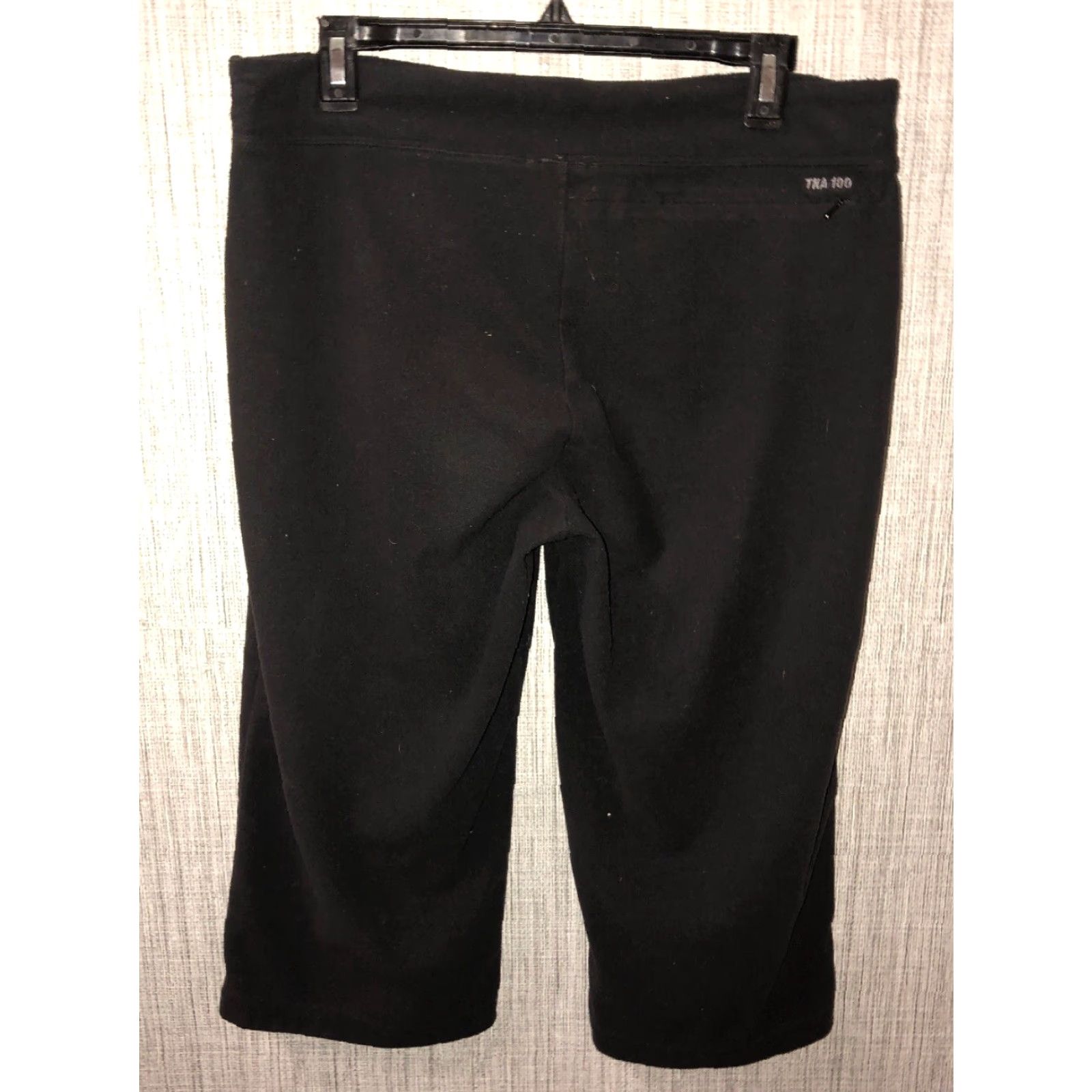 The North Face VINTAGE The North Face Womens Fleece Capris Pants Black 34 Inch Inseam 18.5 Womens Size XXS / US 00 / IT 34 - 4 Thumbnail