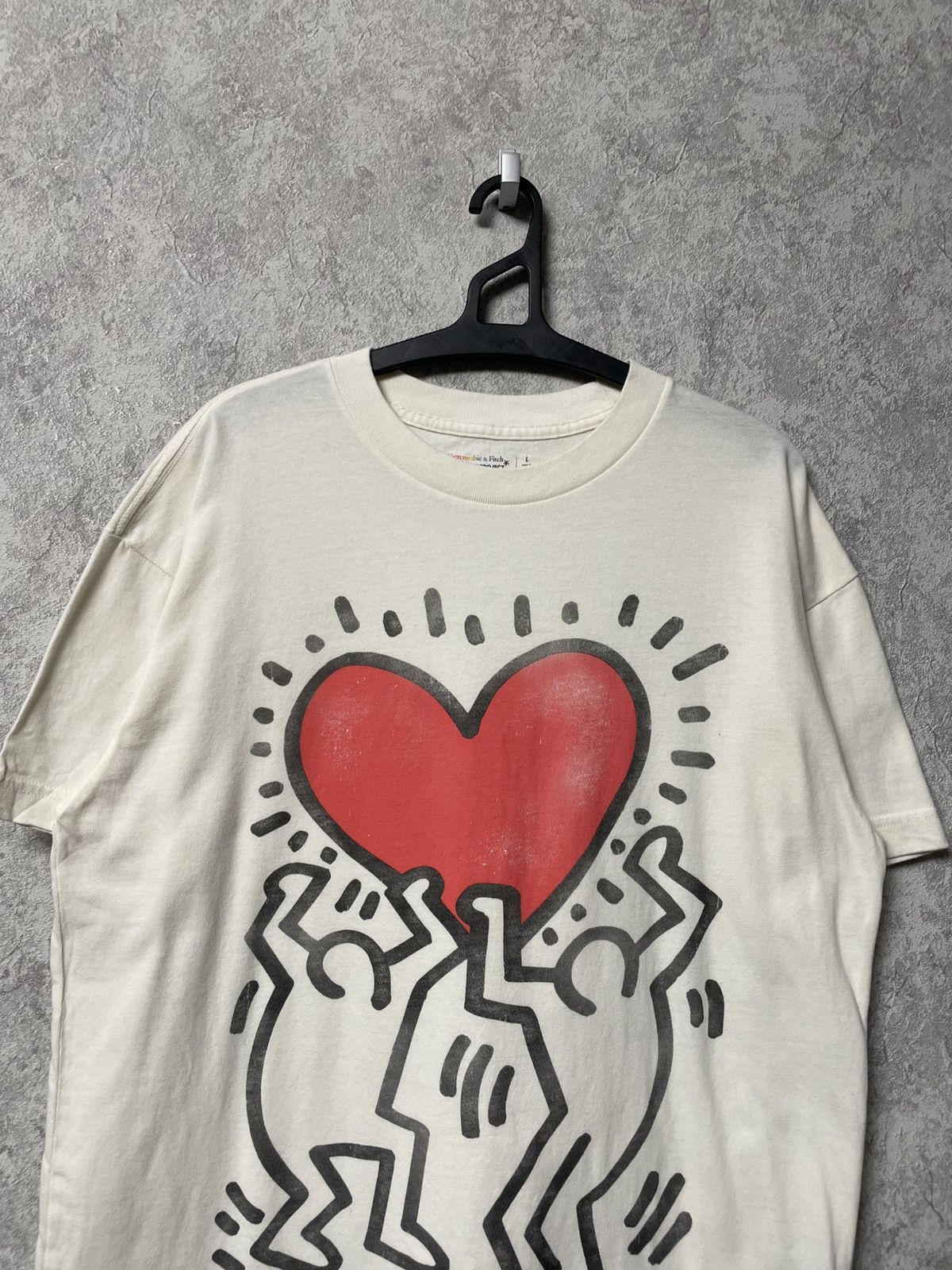 Keith Haring Abercrombie Fitch x Keith Haring Heart White T-Shirt Y2K Size US L / EU 52-54 / 3 - 2 Thumbnail