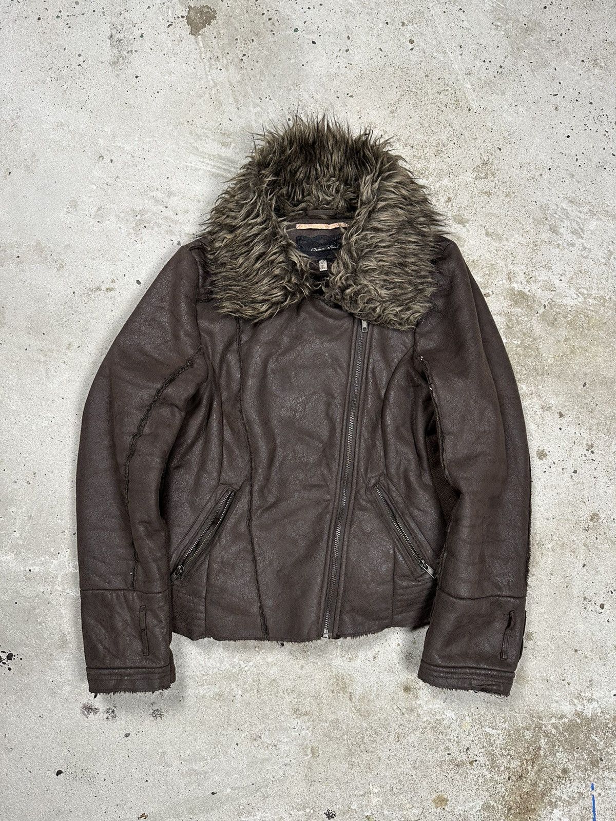 Japanese Brand Vintage Y2K Faux Fur Collar Brown Asymmetrical Biker Jacket Size XS / US 0-2 / IT 36-38 - 1 Thumbnail