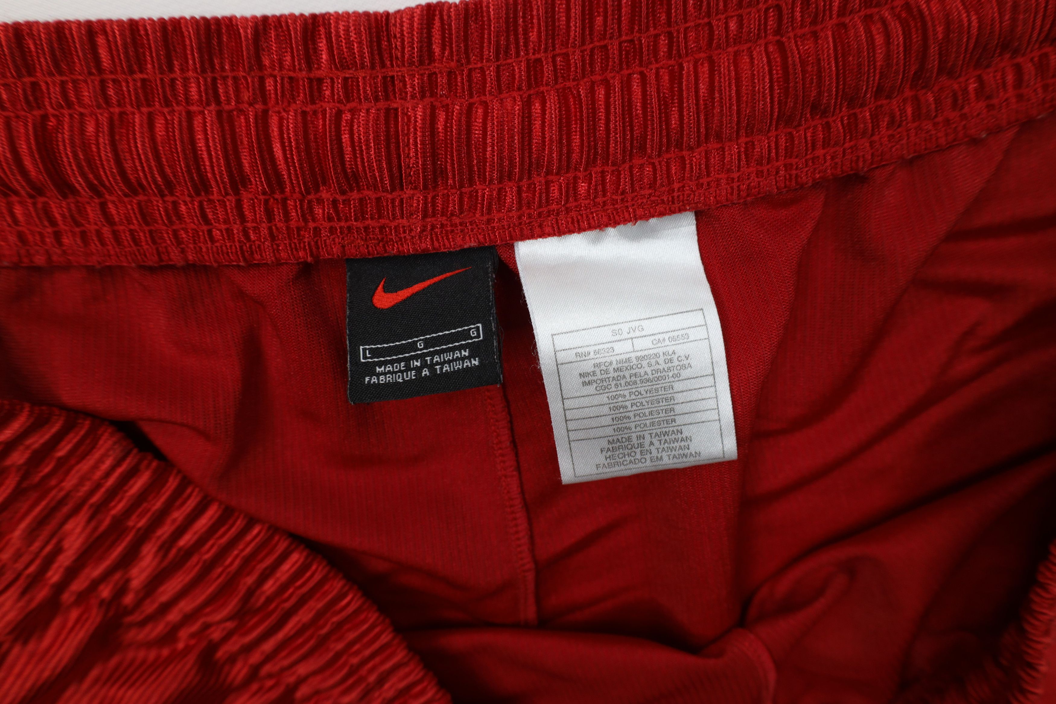 Nike Vintage Nike Scott Mini Swoosh Dazzle Basketball Shorts Red Size US 34 / EU 50 - 7 Thumbnail