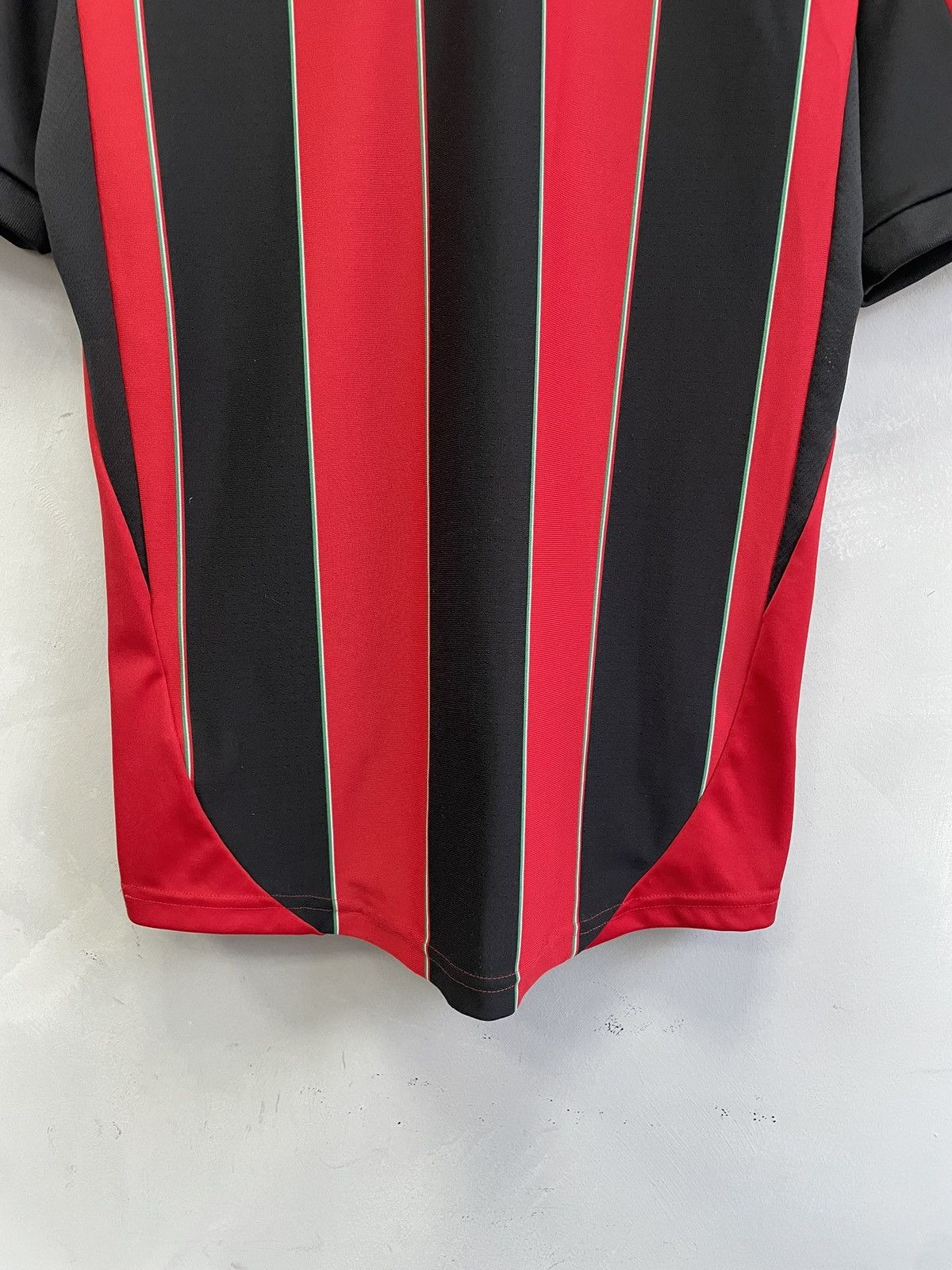 Adidas Ac Milan adidas archive Fly Emirates jersey tee Size US M / EU 48-50 / 2 - 12 Thumbnail