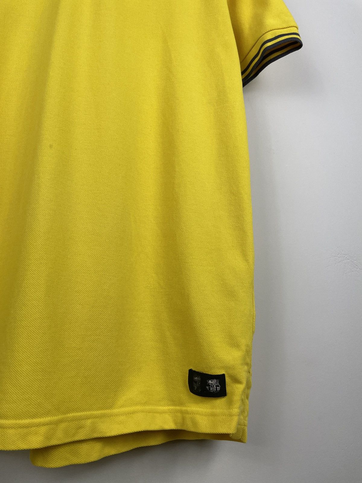 Nike Vintage Nike FC Barcelona Polo T-shirt Size US L / EU 52-54 / 3 - 4 Thumbnail