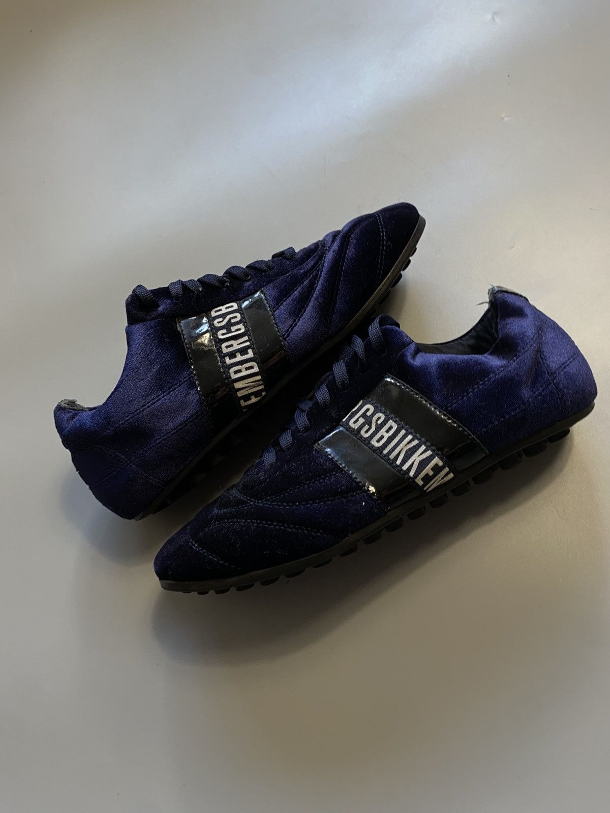 Dirk Bikkembergs Dirk Bikkembergs velour soccer shoes rare colour Size US 7 / IT 37 - 1 Thumbnail