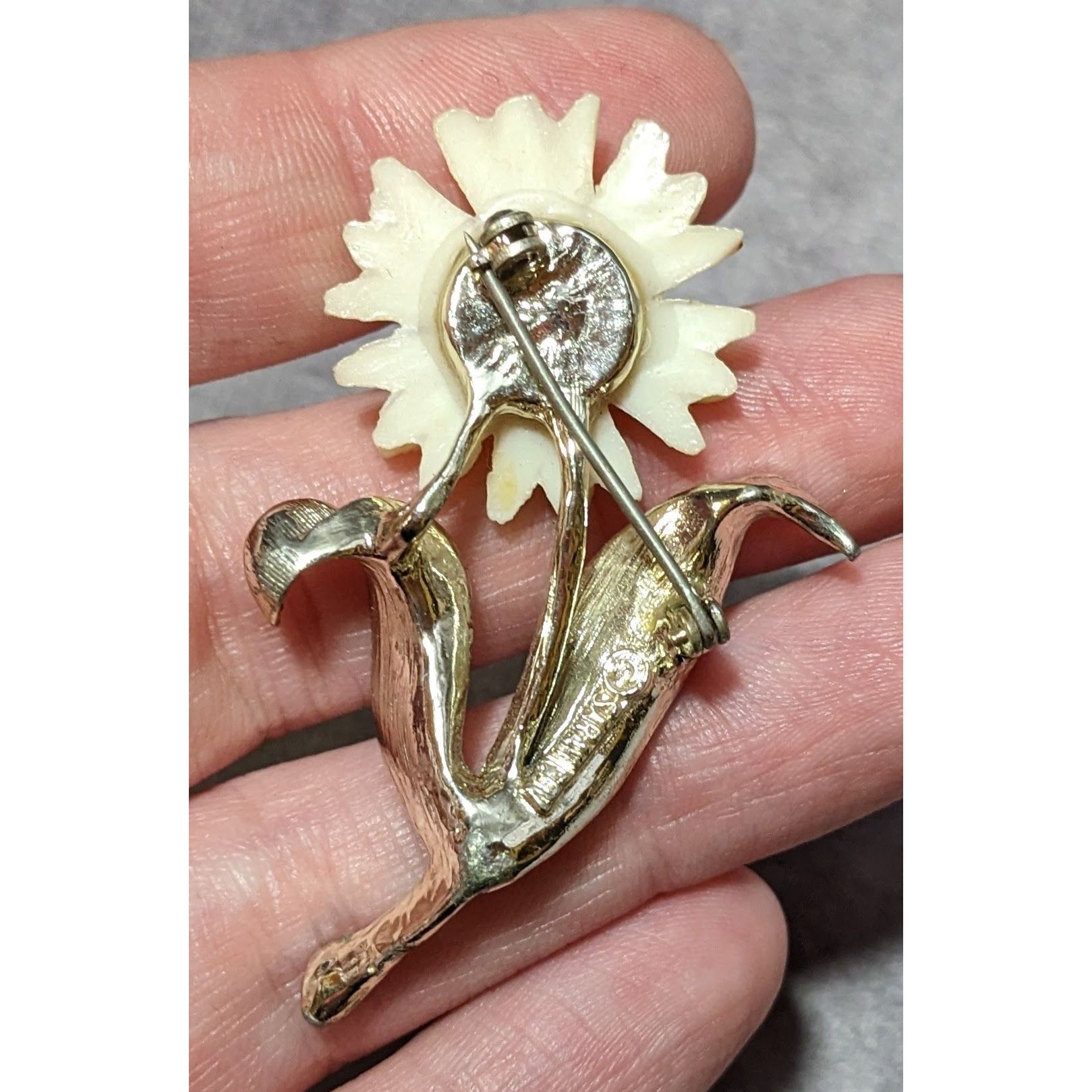 Other Vintage Sarah Coventry Silver And White Daisy Brooch Size ONE SIZE - 6 Thumbnail