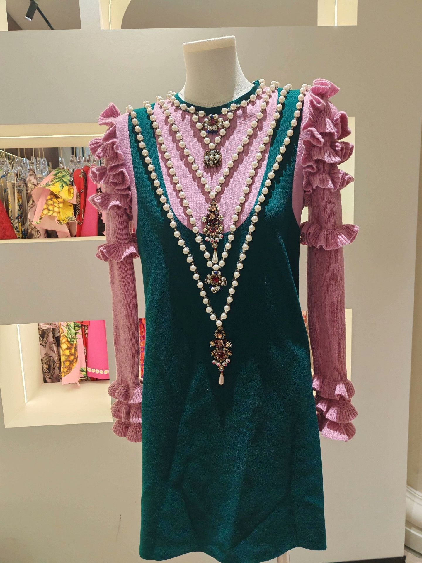Gucci Gucci Pearl Embellished Pink Green Dress Size S / US 4 / IT 40 - 1 Thumbnail