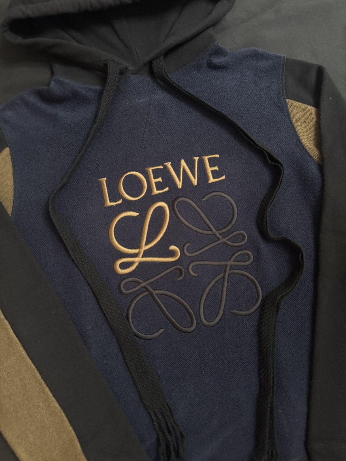 Loewe Loewe Anagram Embroidered Hoodie Size US XS / EU 42 / 0 - 2 Thumbnail
