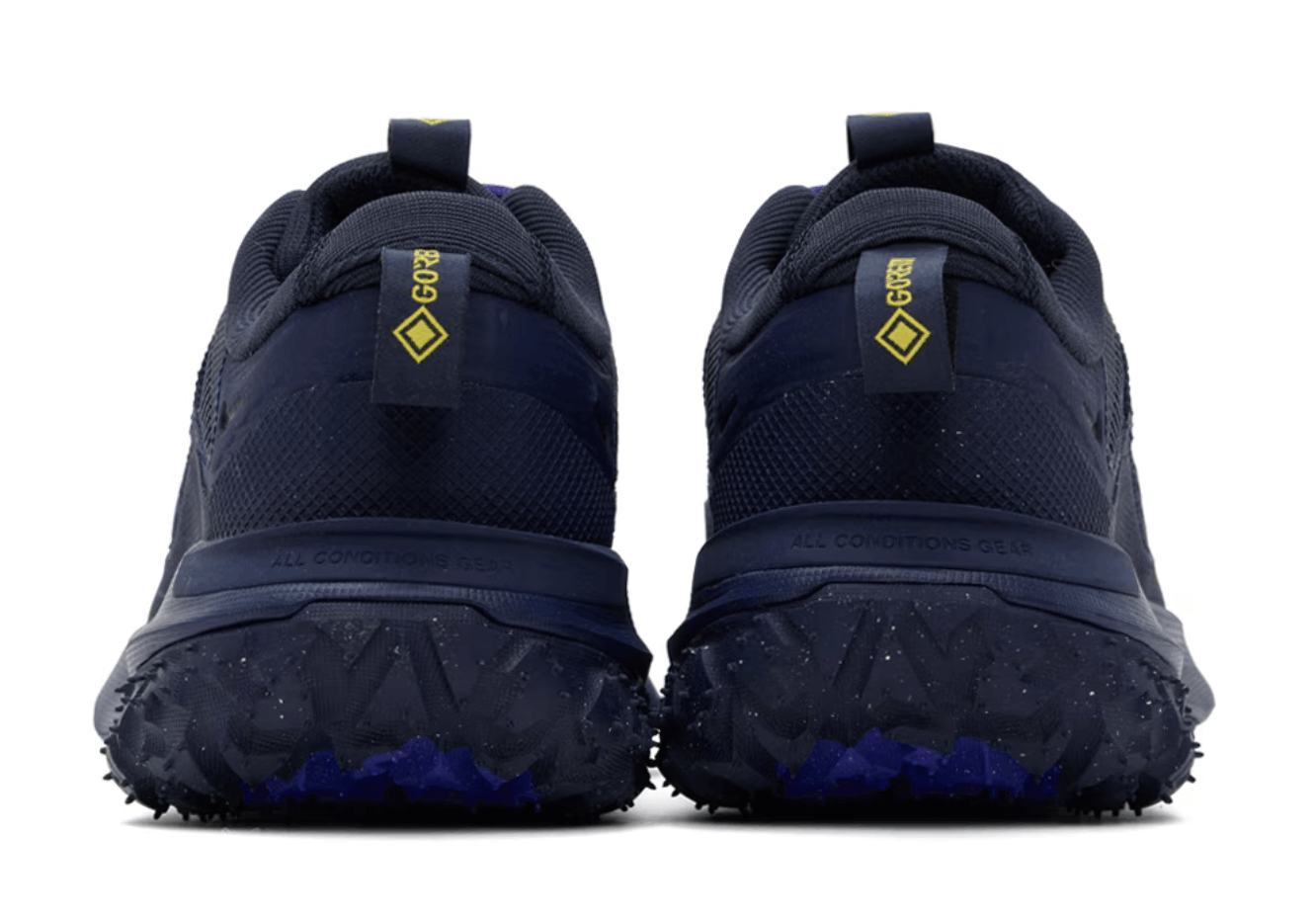 Nike NIKE ACG Mountain Fly 2 Low GORE-TEX sz 11 Size US 11 / EU 44 - 4 Thumbnail
