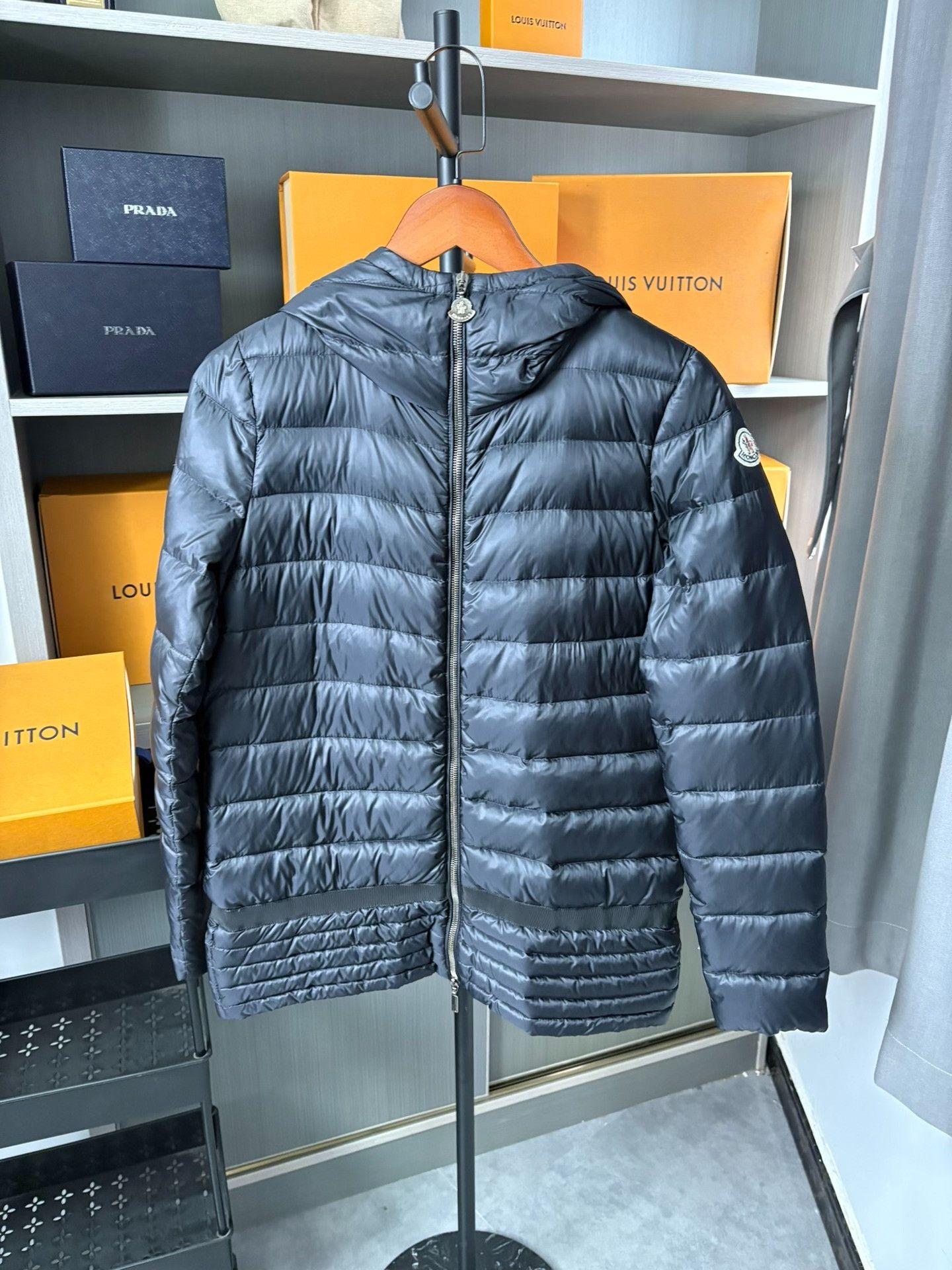 Moncler Moncler Down Black Heavy Coat S Men Size US S / EU 44-46 / 1 - 1 Thumbnail