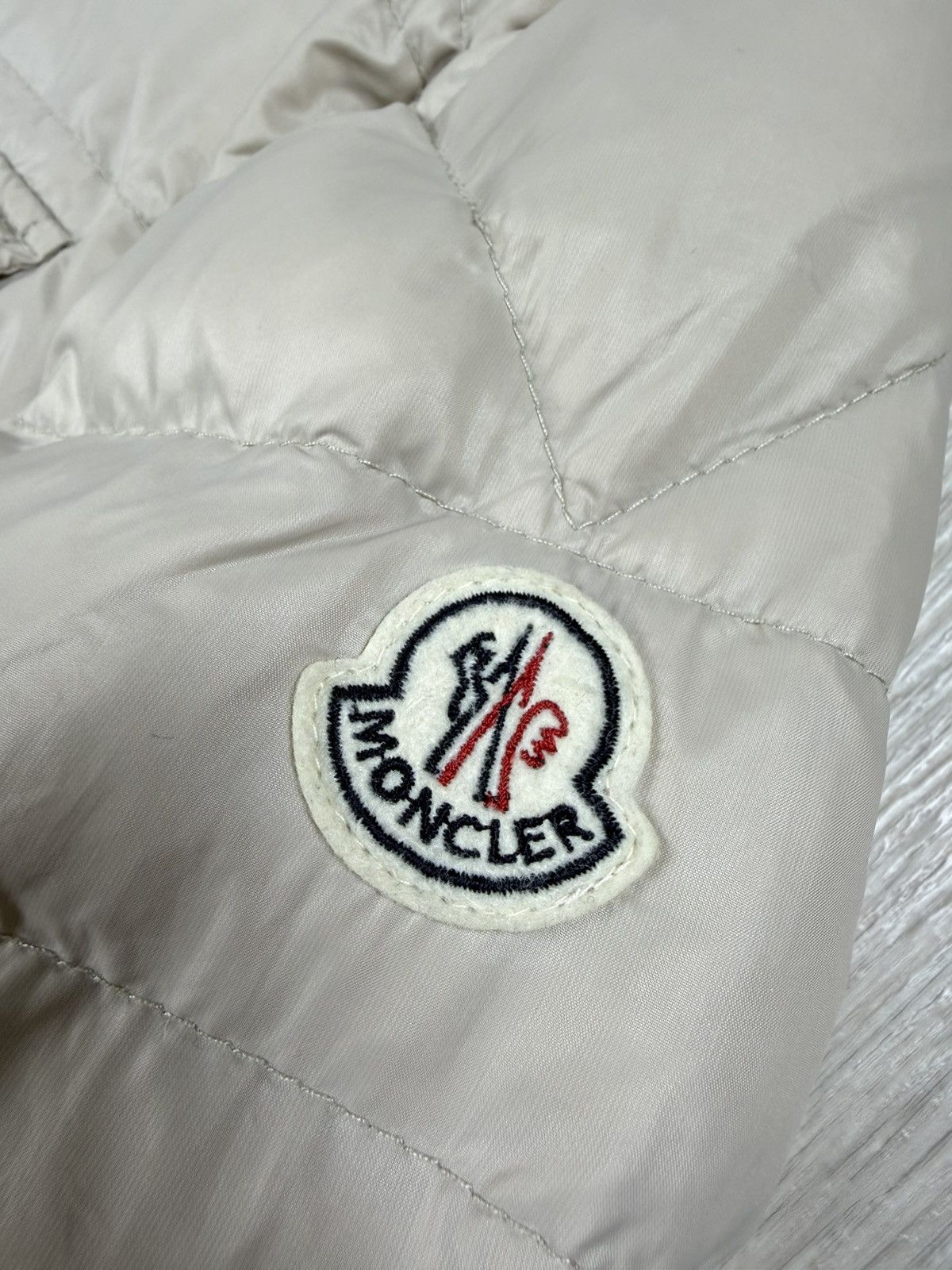 Moncler Moncler Gregoire Giubbotto Light Down Jacket Men's Size 6 Size US L / EU 52-54 / 3 - 5 Thumbnail