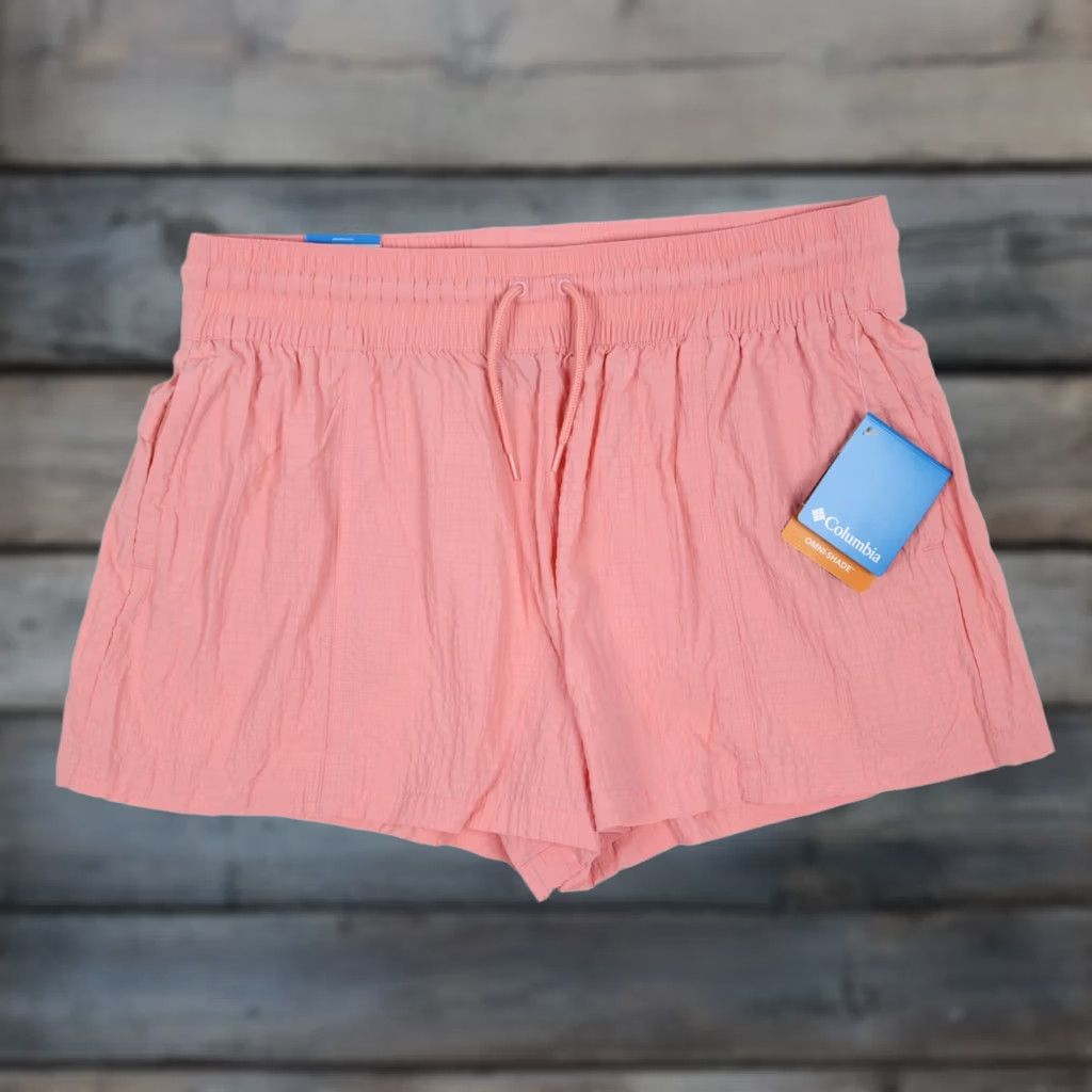 Pinko Columbia Women's Boundless Trek Active Shorts Size Large x 3" Inseam Pink Size 36" / US 14 / IT 50 - 1 Thumbnail