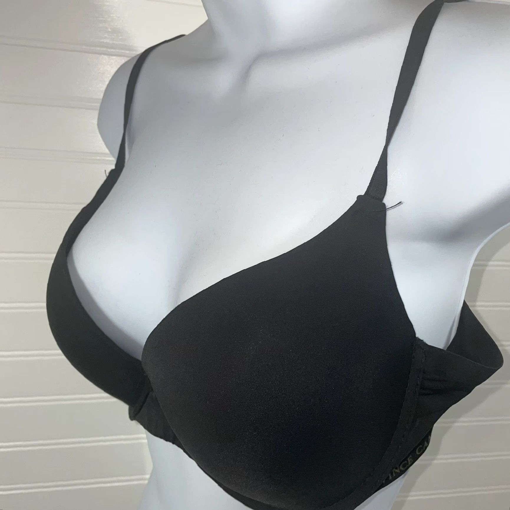 Vince Camuto Vince Camuto Bra 38C Black Underwire Nylon Spandex Solid T-Shirt Adjustable Strap Womens Mens Girls Size ONE SIZE - 4 Thumbnail