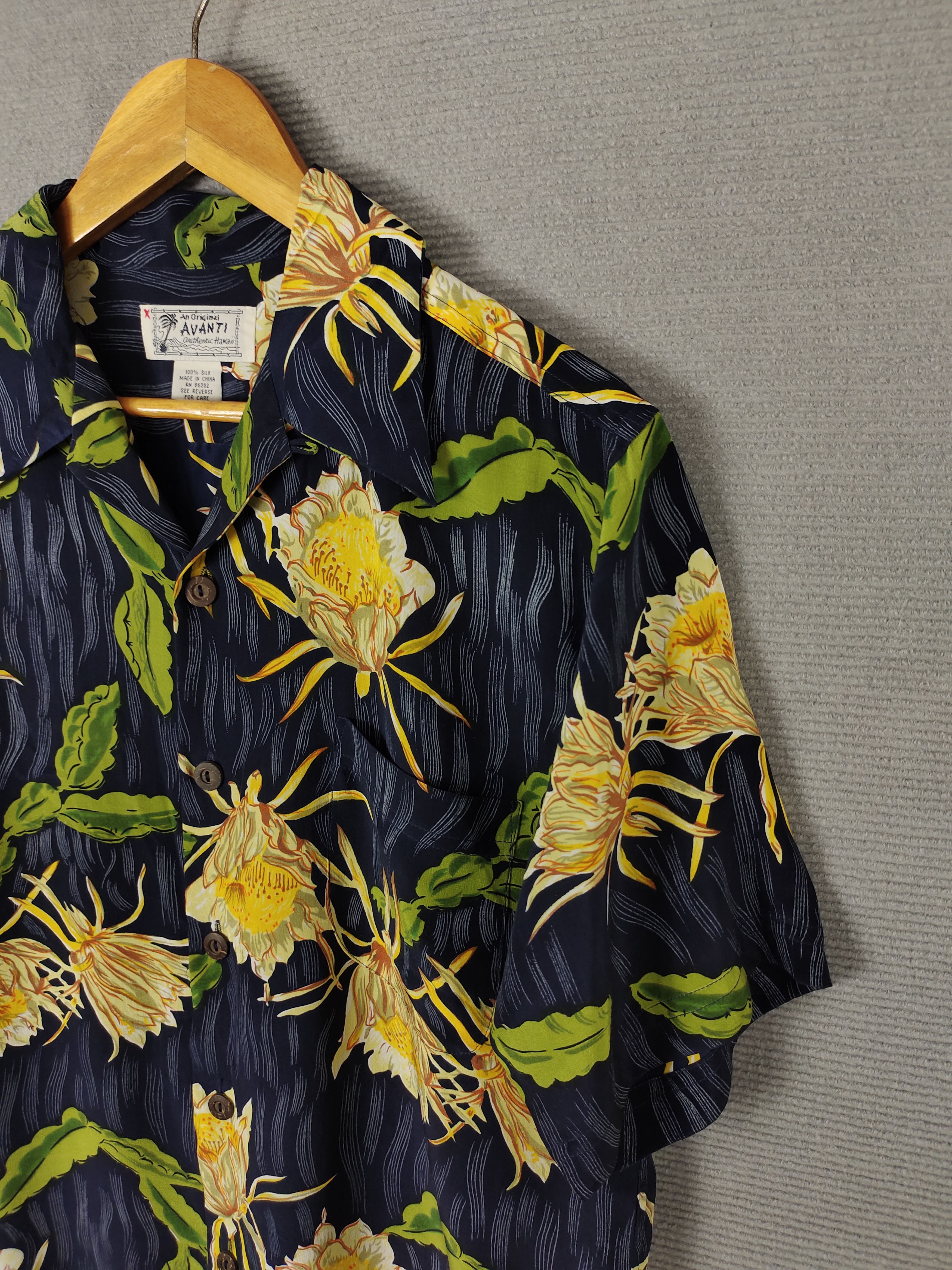 Vintage Vintage Avanti Flower Printed Silk Hawaiian Shirt Size US S / EU 44-46 / 1 - 2 Thumbnail