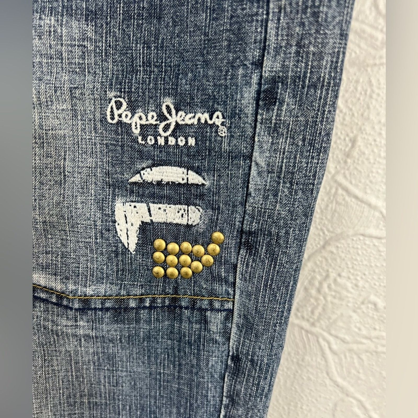 Pepe Jeans Vintage Pepe Jeans London 32x32 Embroidered Baggy 90’s RARE Size US 32 / EU 48 - 6 Thumbnail