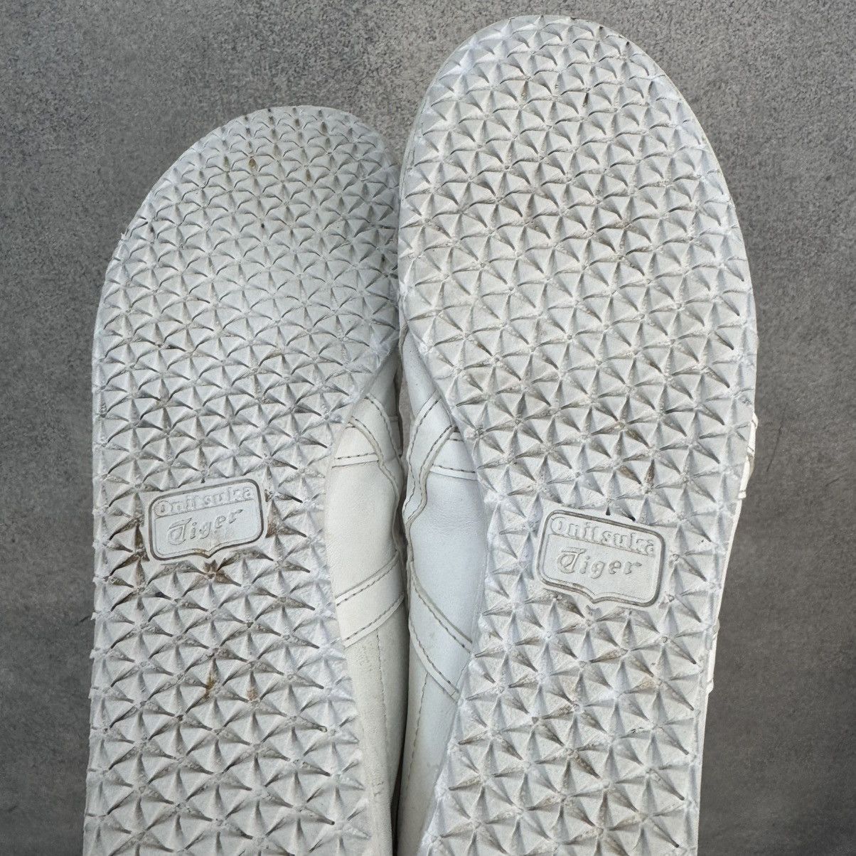 Onitsuka Tiger Asics Onisuka Tiger Mexico 66 white Leather Sneakers Size US 8 / EU 41 - 10 Thumbnail