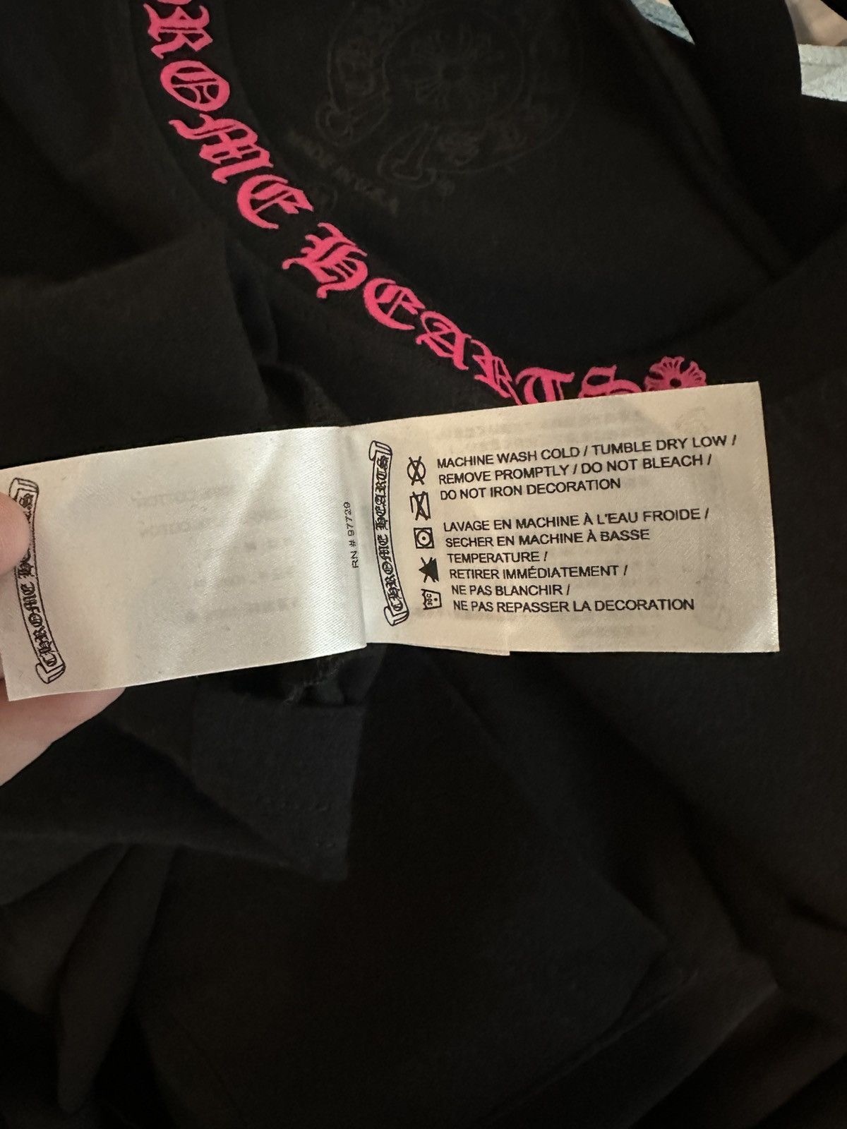 Chrome Hearts Chrome Hearts Black/Pink Neck Logo L/S Size US M / EU 48-50 / 2 - 5 Thumbnail