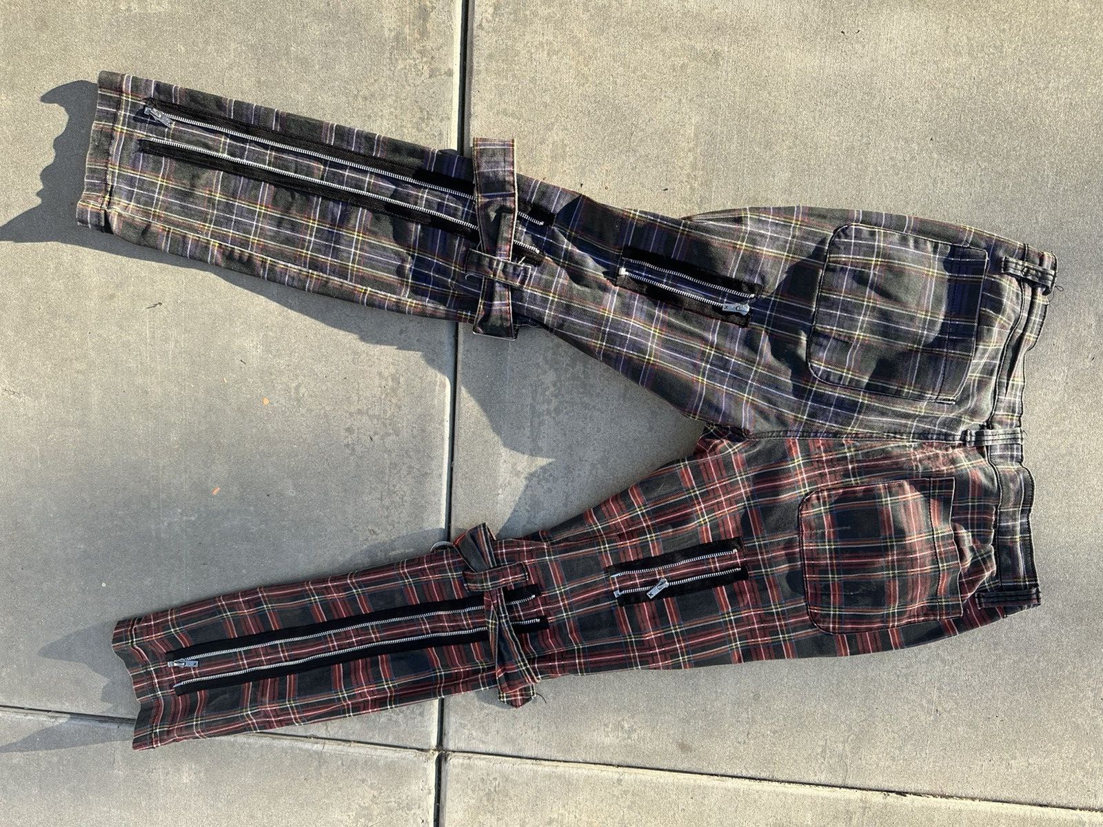 Tripp NYC SPLIT LEG BONDAGE PANT PRPL RED PLAID Size US 32 / EU 48 - 3 Thumbnail