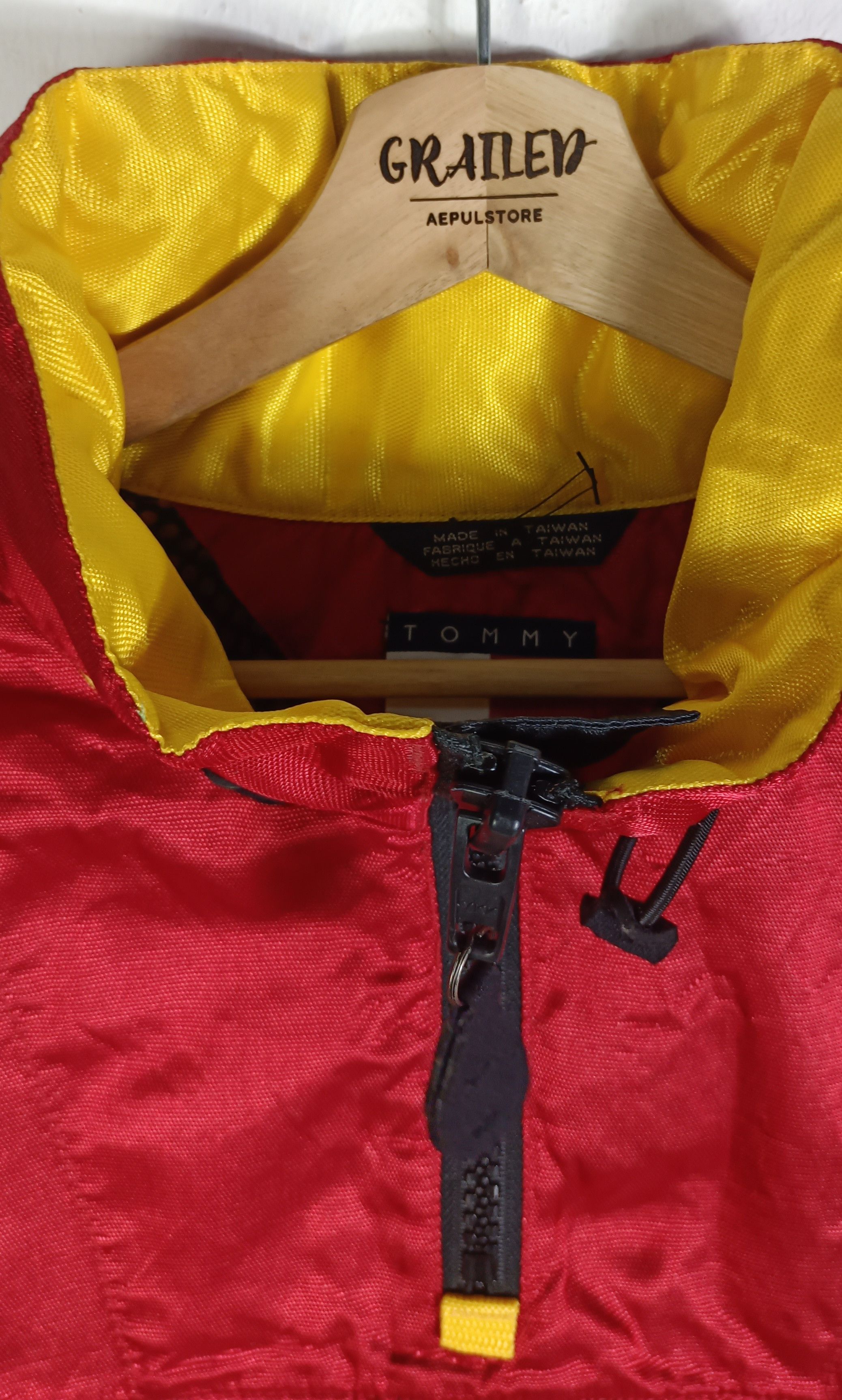 Tommy Hilfiger × Vintage VINTAGE🔥🔥 TOMMY HILFIGER Anorak Glow In The Dark Jacket Size US XL / EU 56 / 4 - 10 Thumbnail