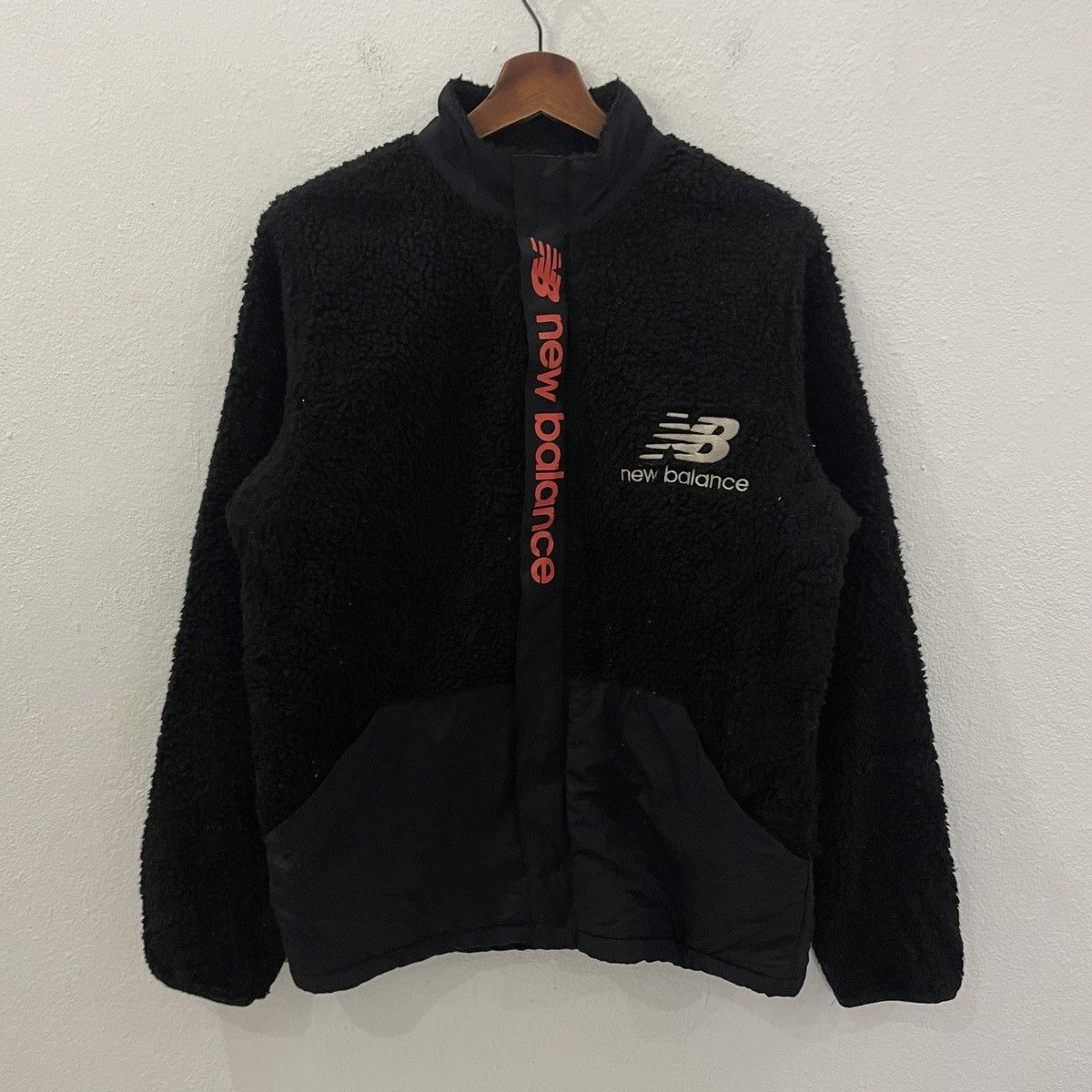 New Balance Vintage New Balance Embroidery Logo Fleece Jacket Size US M / EU 48-50 / 2 - 1 Thumbnail