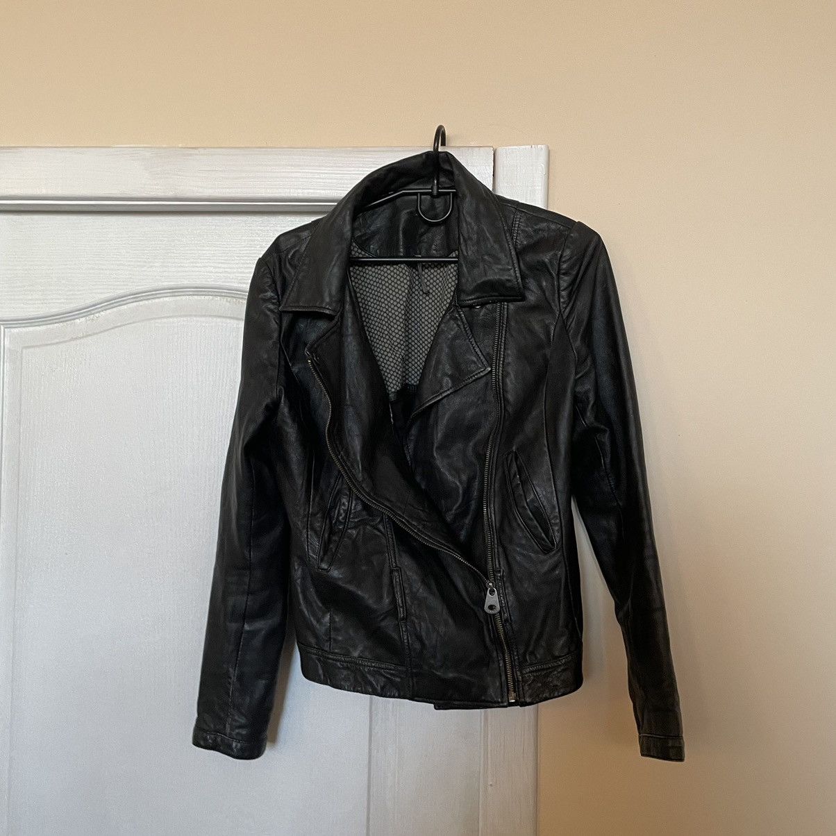 Vintage Vintage Crafted Cropped naf Leather Jacket Women’s Size 40 Size S / US 4 / IT 40 - 2 Thumbnail
