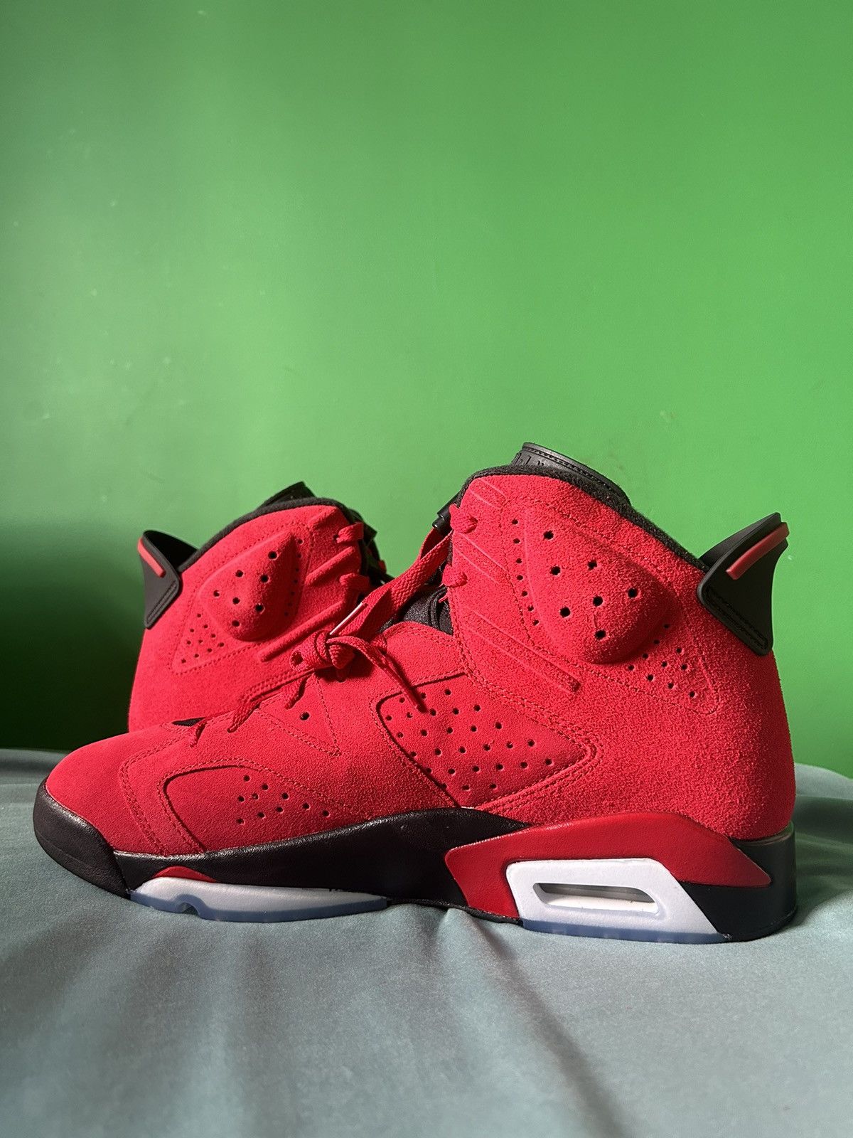 Jordan Brand Nike Air Jordan 6 Toro Bravo 2023 Size US 12 / EU 45 - 2 Thumbnail