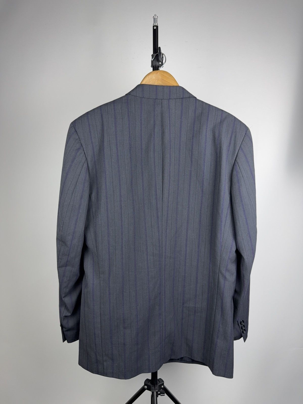 Hugo Boss 00s Hugo Boss Wool Blazer Pinstripe Grey Jacket Classic Fit Size 42R - 12 Thumbnail