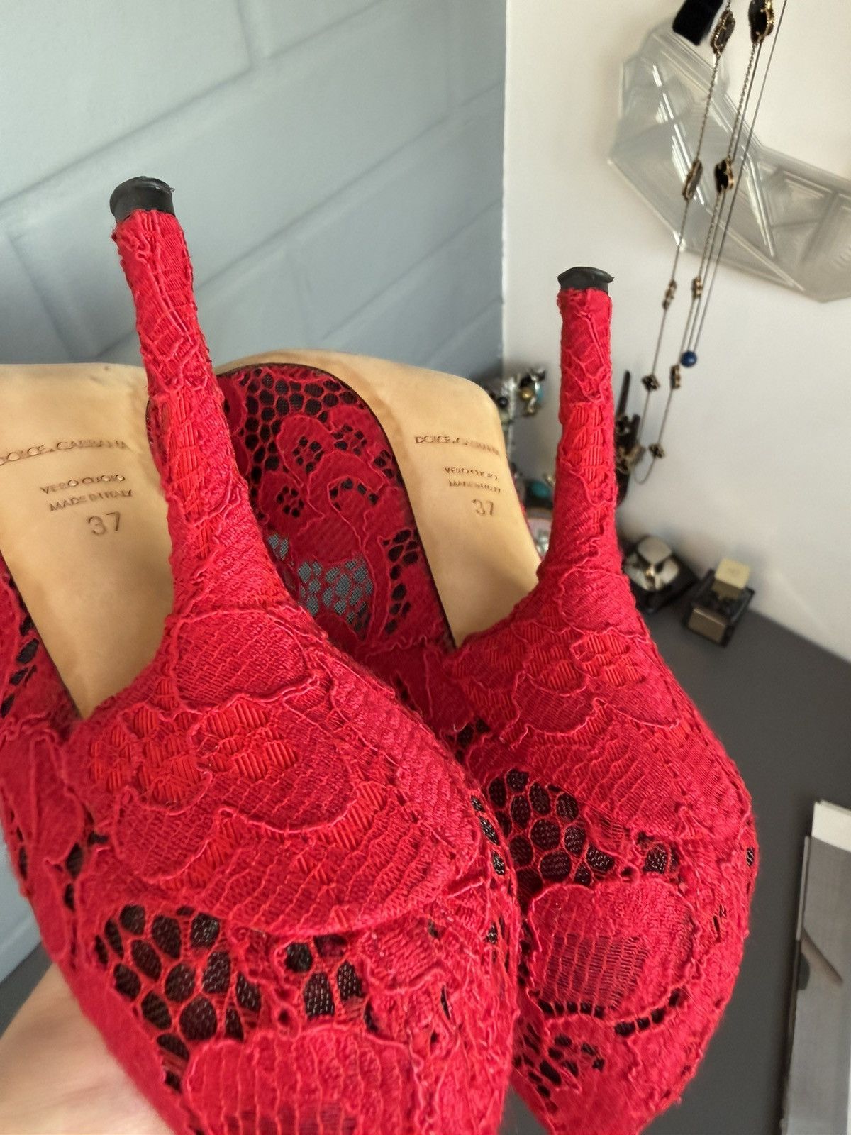 Dolce & Gabbana Lace high-heeled shoes Red Size 37 Size US 7 / IT 37 - 16 Thumbnail