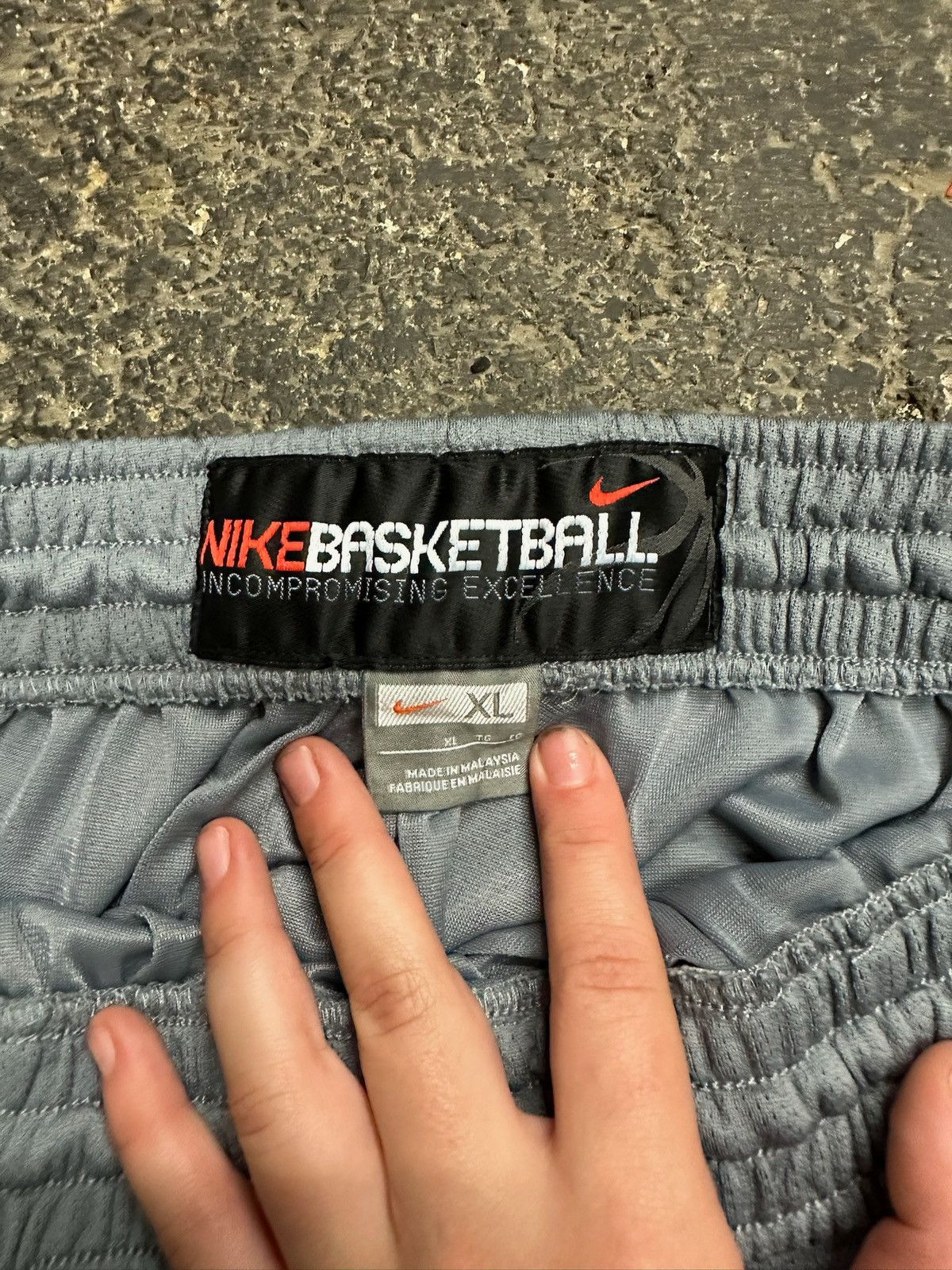 Nike Y2k nike zippered basketball track pants Size US 30 / EU 46 - 3 Thumbnail