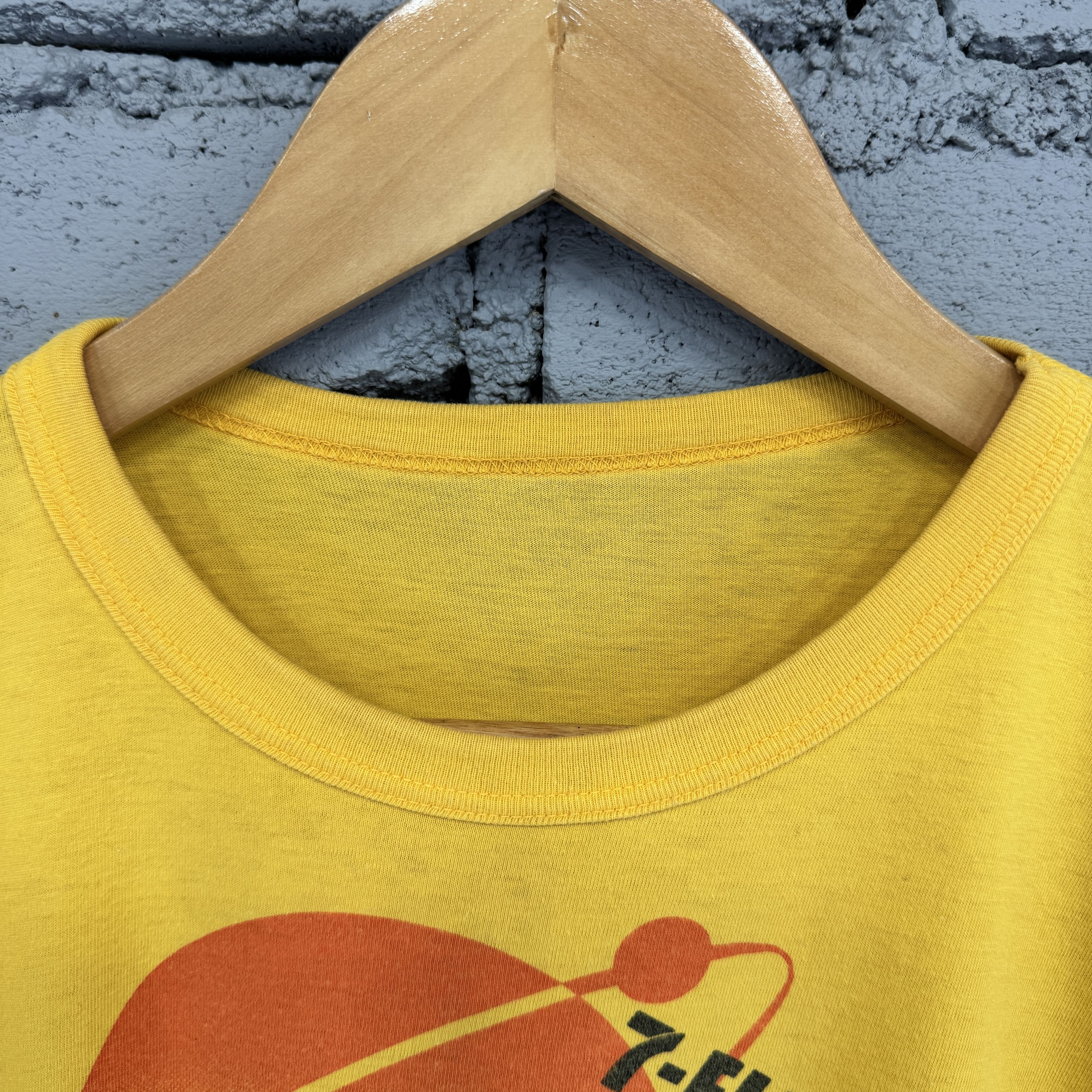 Vintage Rare Vintage 24 Hour Television 7 eleven Tshirt Size US S / EU 44-46 / 1 - 4 Thumbnail