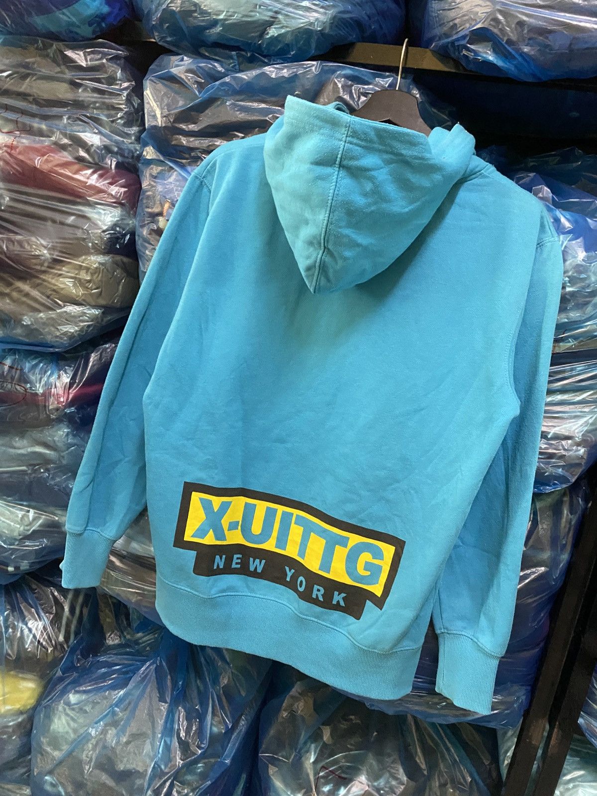 Japanese Brand Vintage X-Uittg Monkey Graphic Hoodie - Rare Streetwear Size US M / EU 48-50 / 2 - 6 Thumbnail