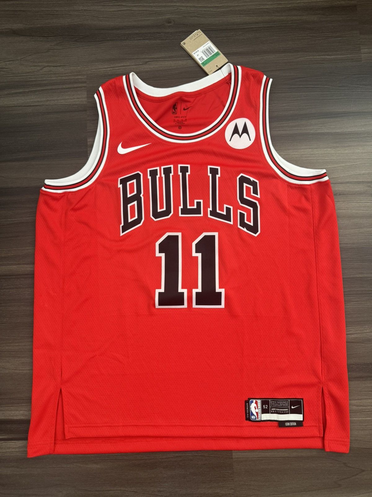 Nike Nike DeMar DeRozan Chicago Bulls #11 Home Jersey Men’s XL 52 Size US XL / EU 56 / 4 - 1 Thumbnail