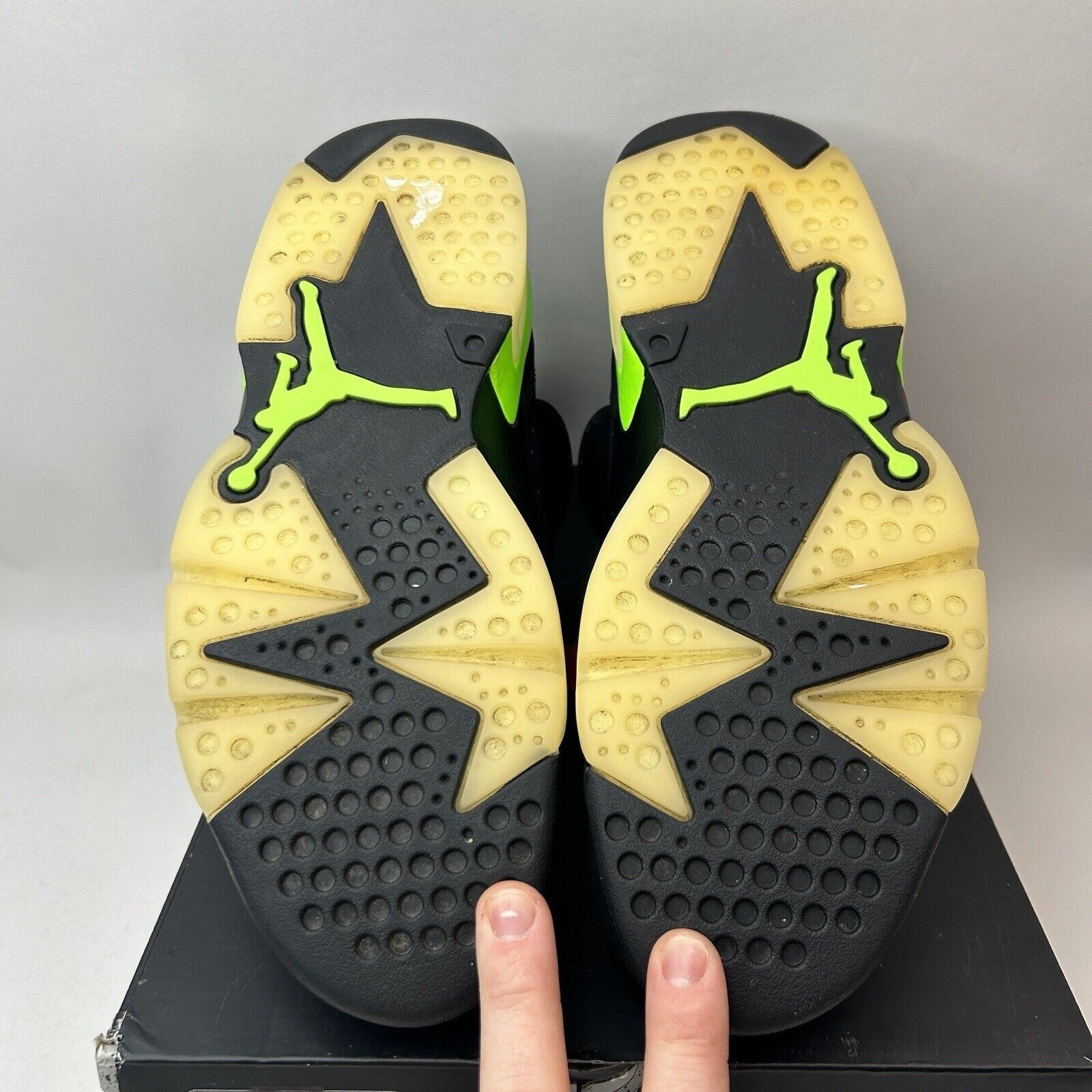 Jordan Brand Nike Shoes Air Jordan 6 Retro “Electric Green” CT8529-003 Size US 10 / EU 43 - 7 Thumbnail