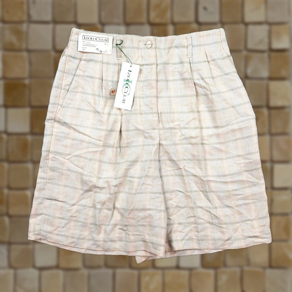 Izod IZOD Club Pleated Front Beige Plaid Women's Size 10 Retro Outdoor Shorts Chino Tennis Preppy Size 29" - 1 Thumbnail
